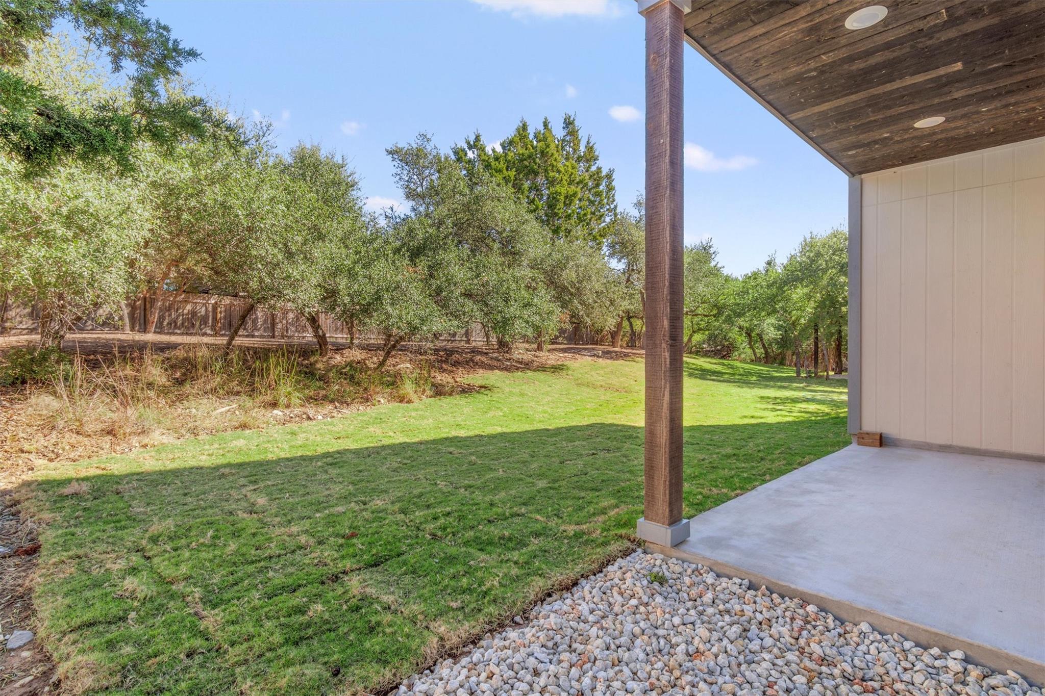 10113 Longhorn Skwy, Dripping Springs, TX 78620