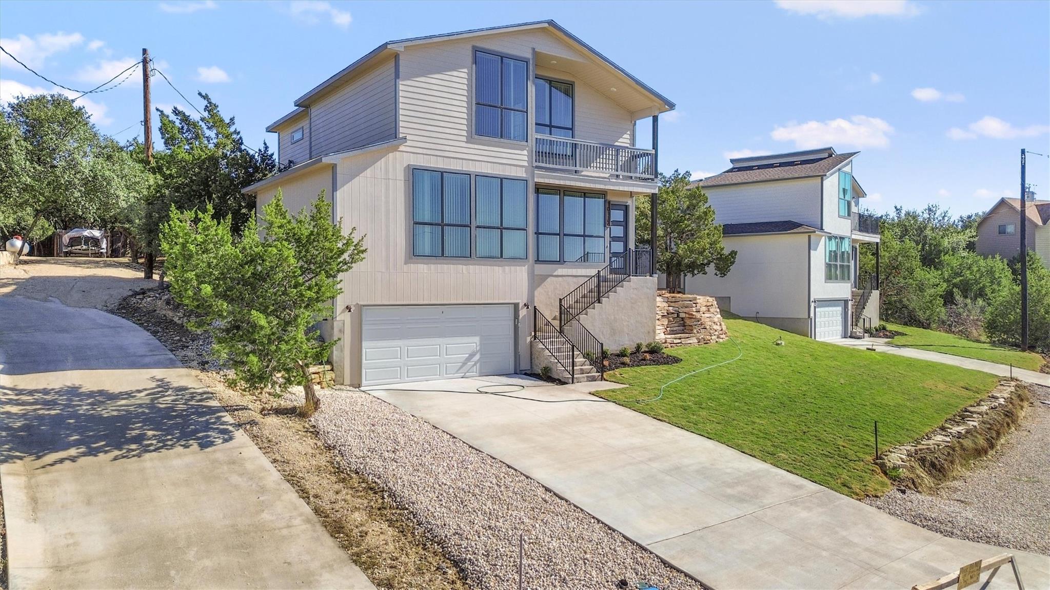 10113 Longhorn Skwy, Dripping Springs, TX 78620