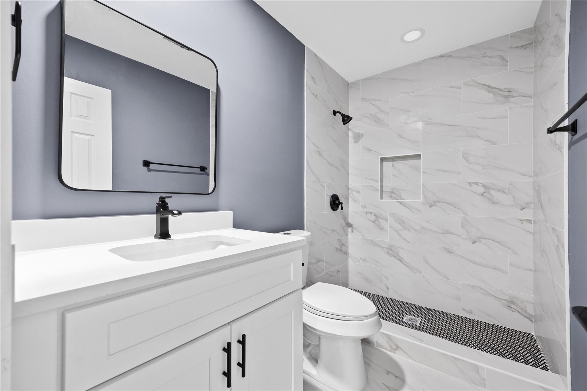 414 Loma Verde St, Buda, TX 78610