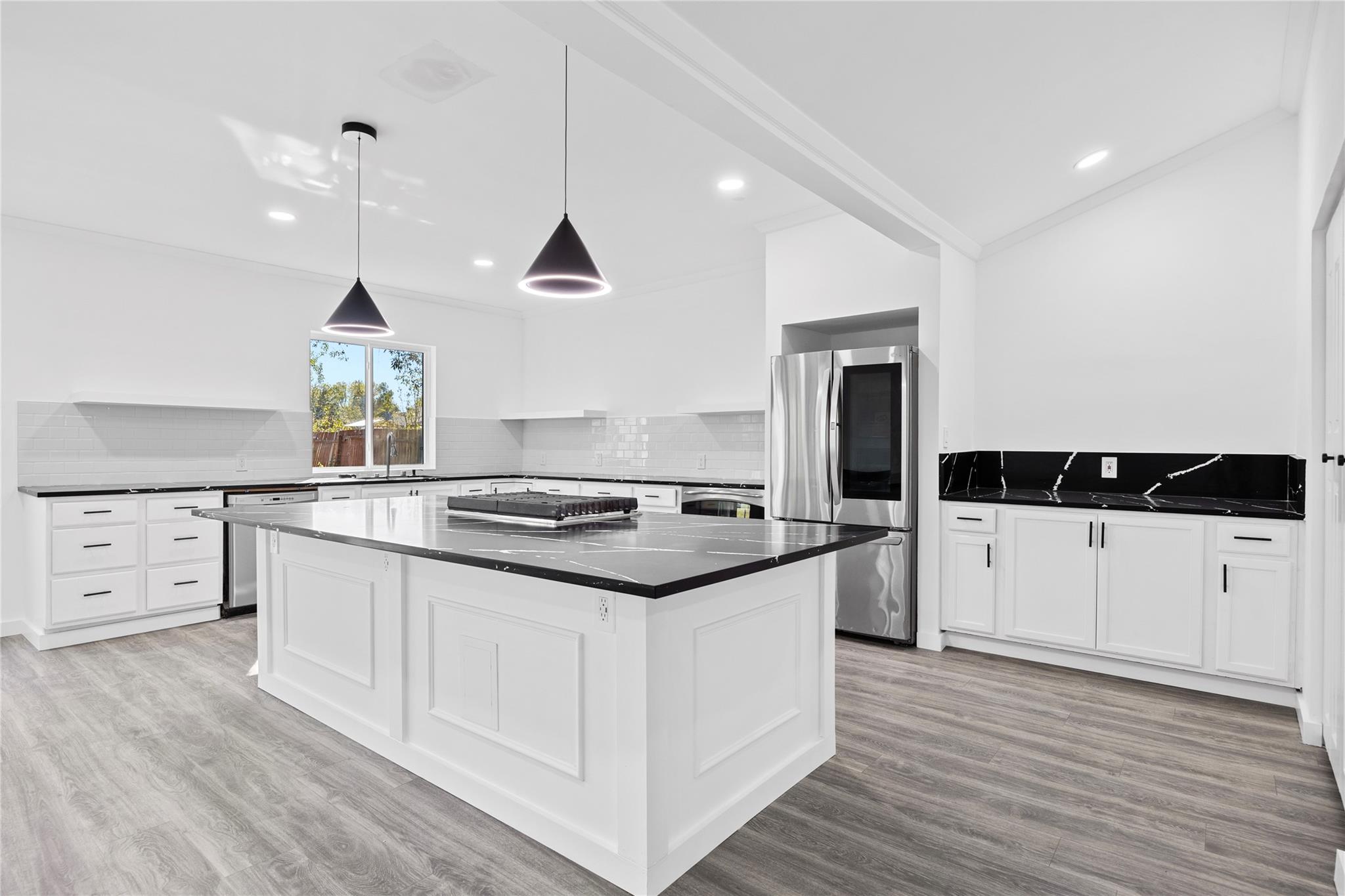 414 Loma Verde St, Buda, TX 78610