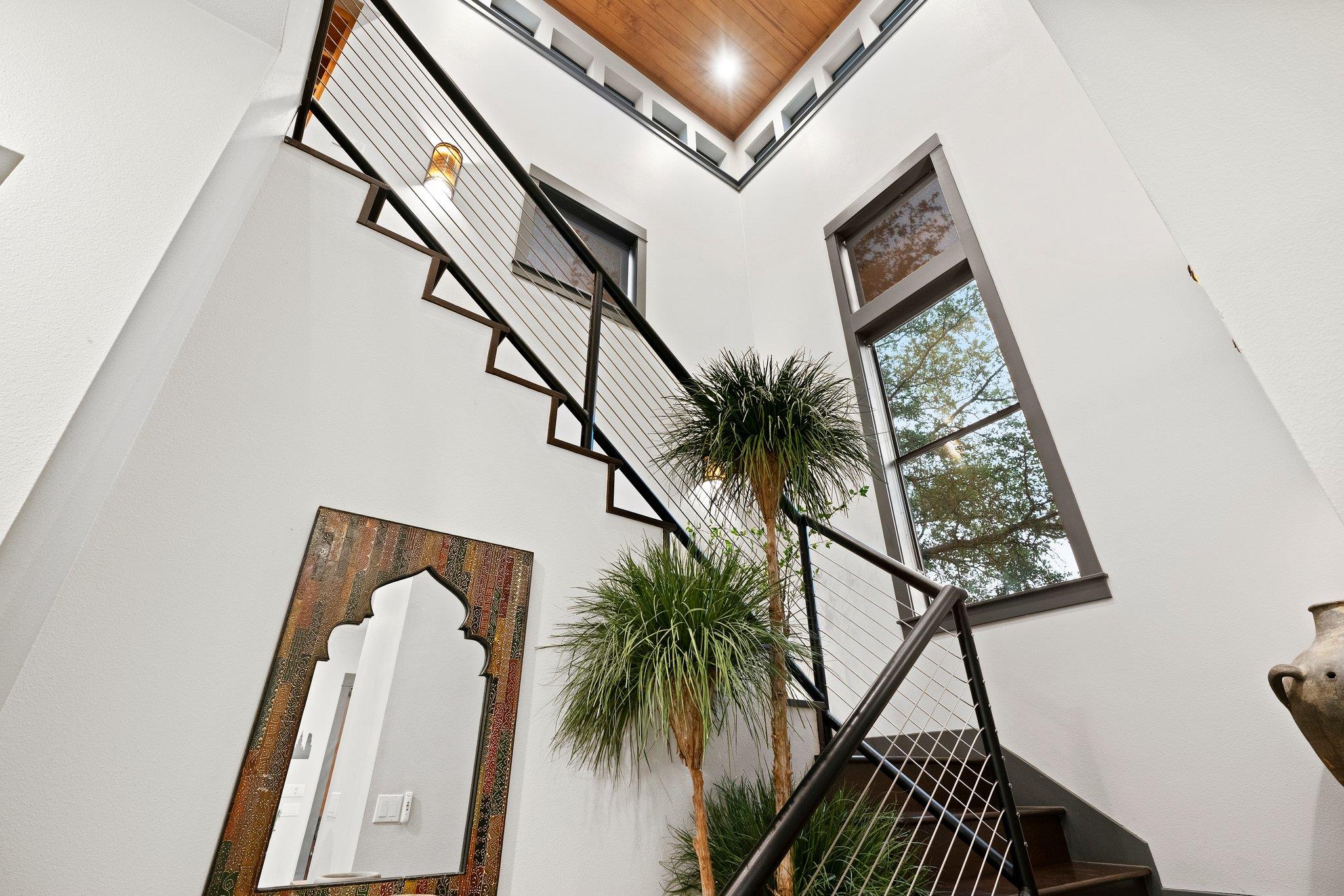 332 Rugged Earth Dr # 1, Austin, TX 78737