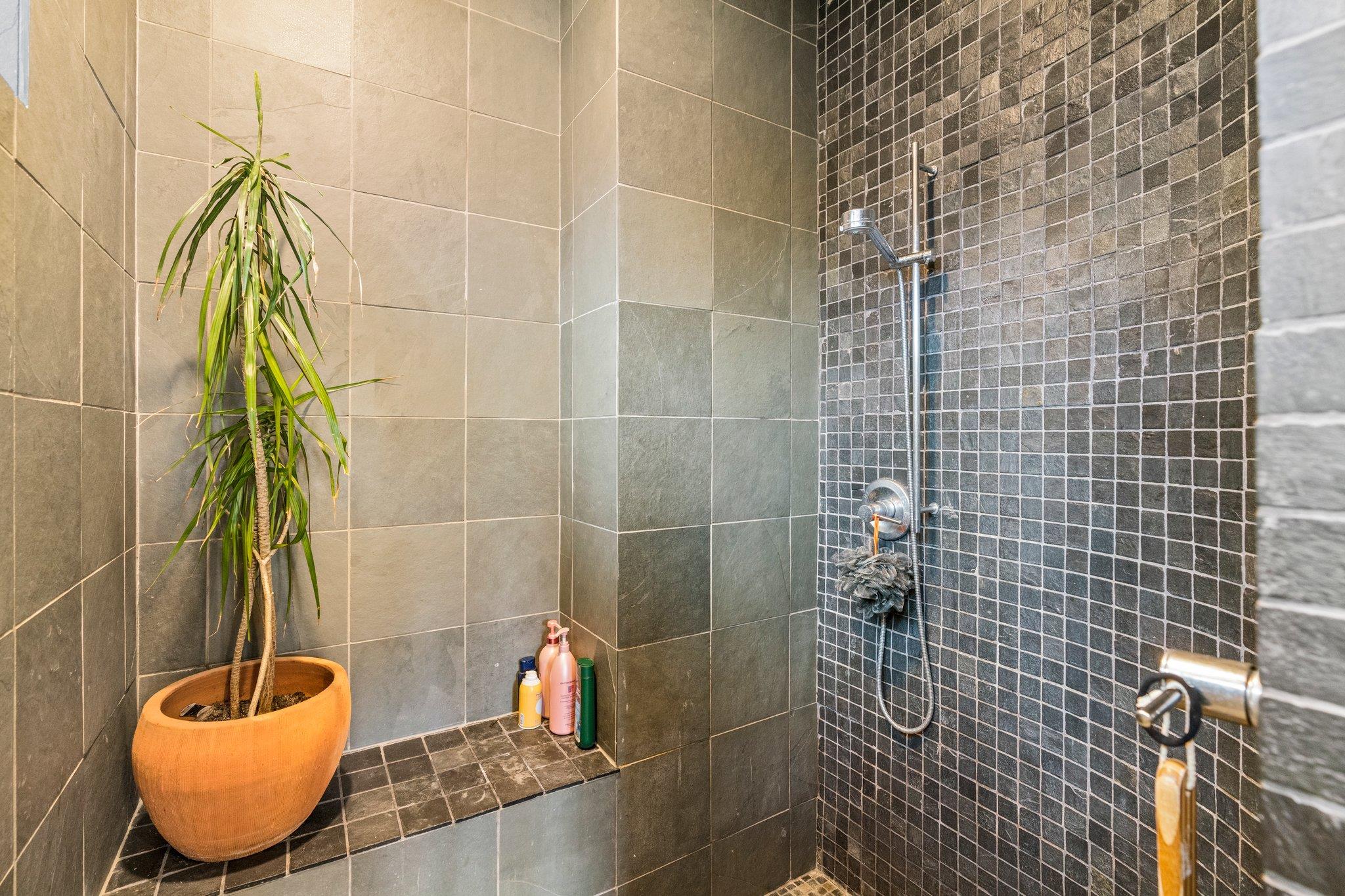 332 Rugged Earth Dr # 1, Austin, TX 78737