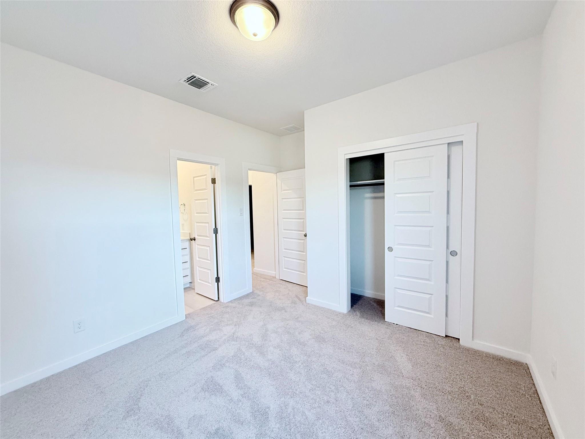 604 Palatino Bnd, Liberty Hill, TX 78642