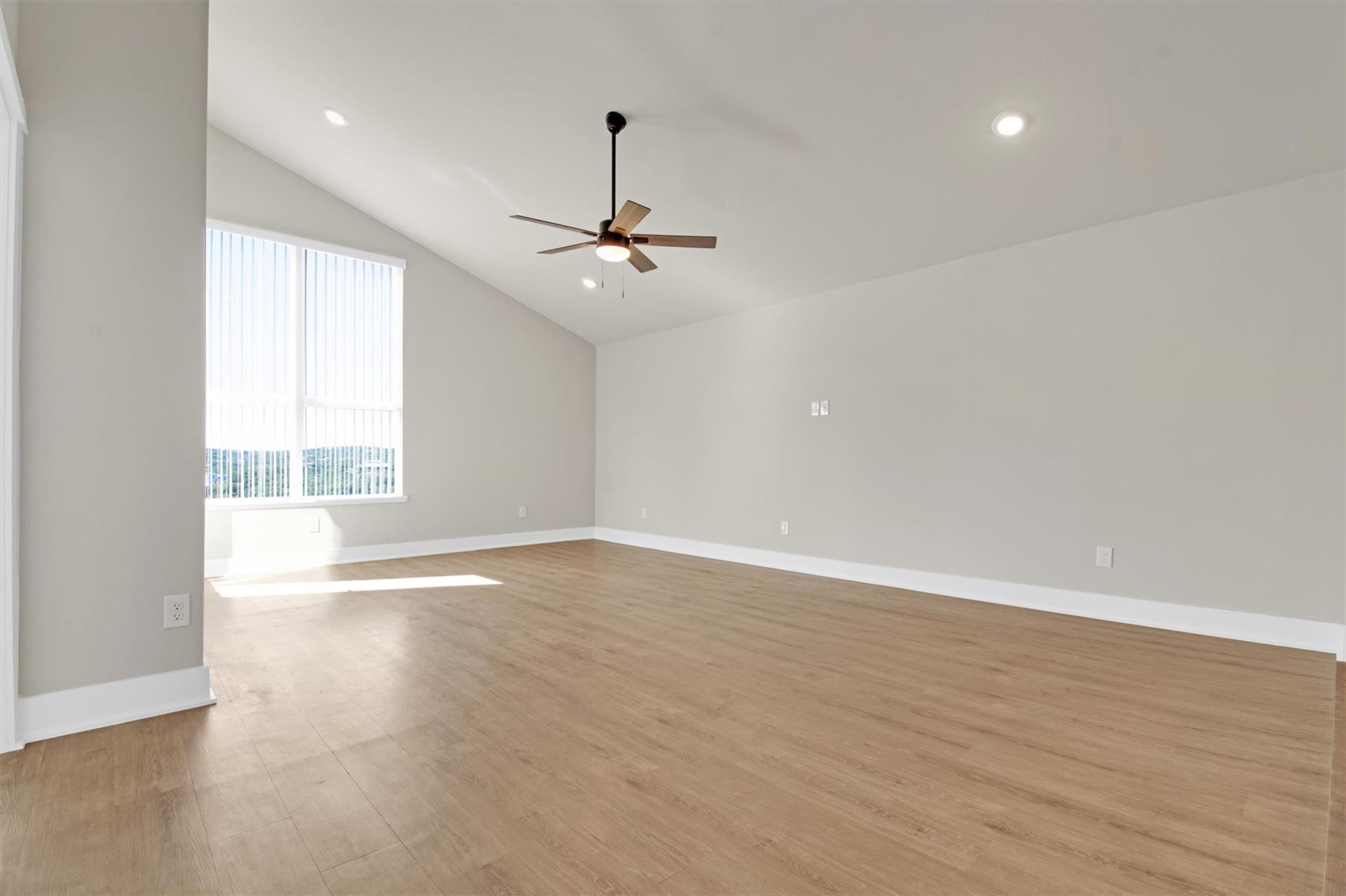 10115 Longhorn Skwy, Dripping Springs, TX 78620