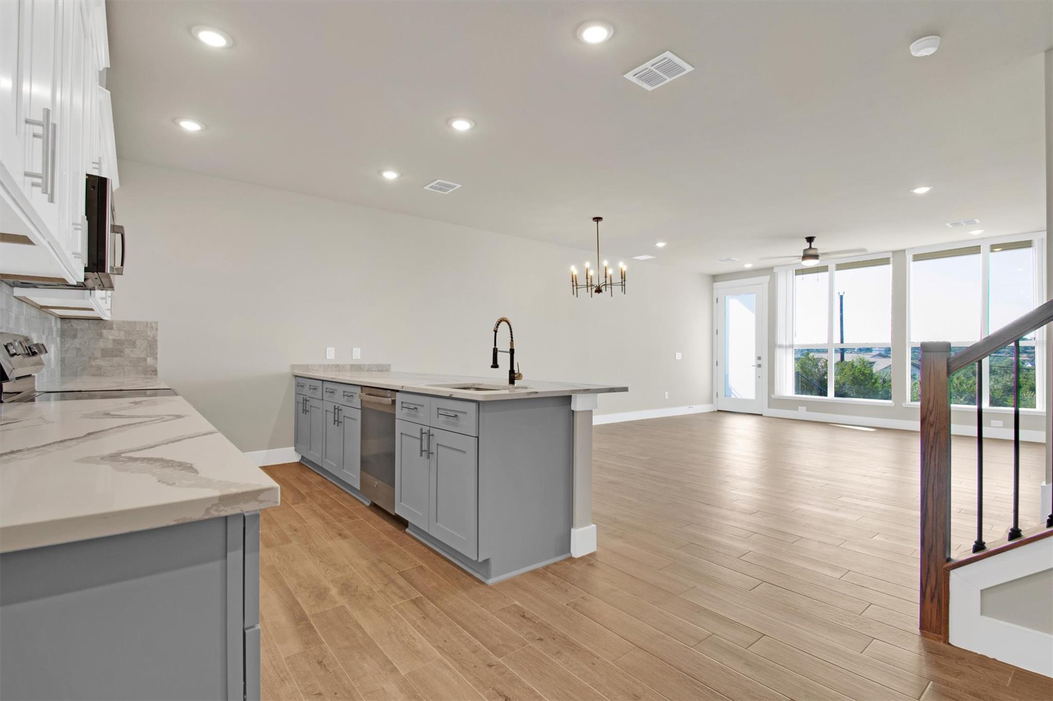 10115 Longhorn Skwy, Dripping Springs, TX 78620