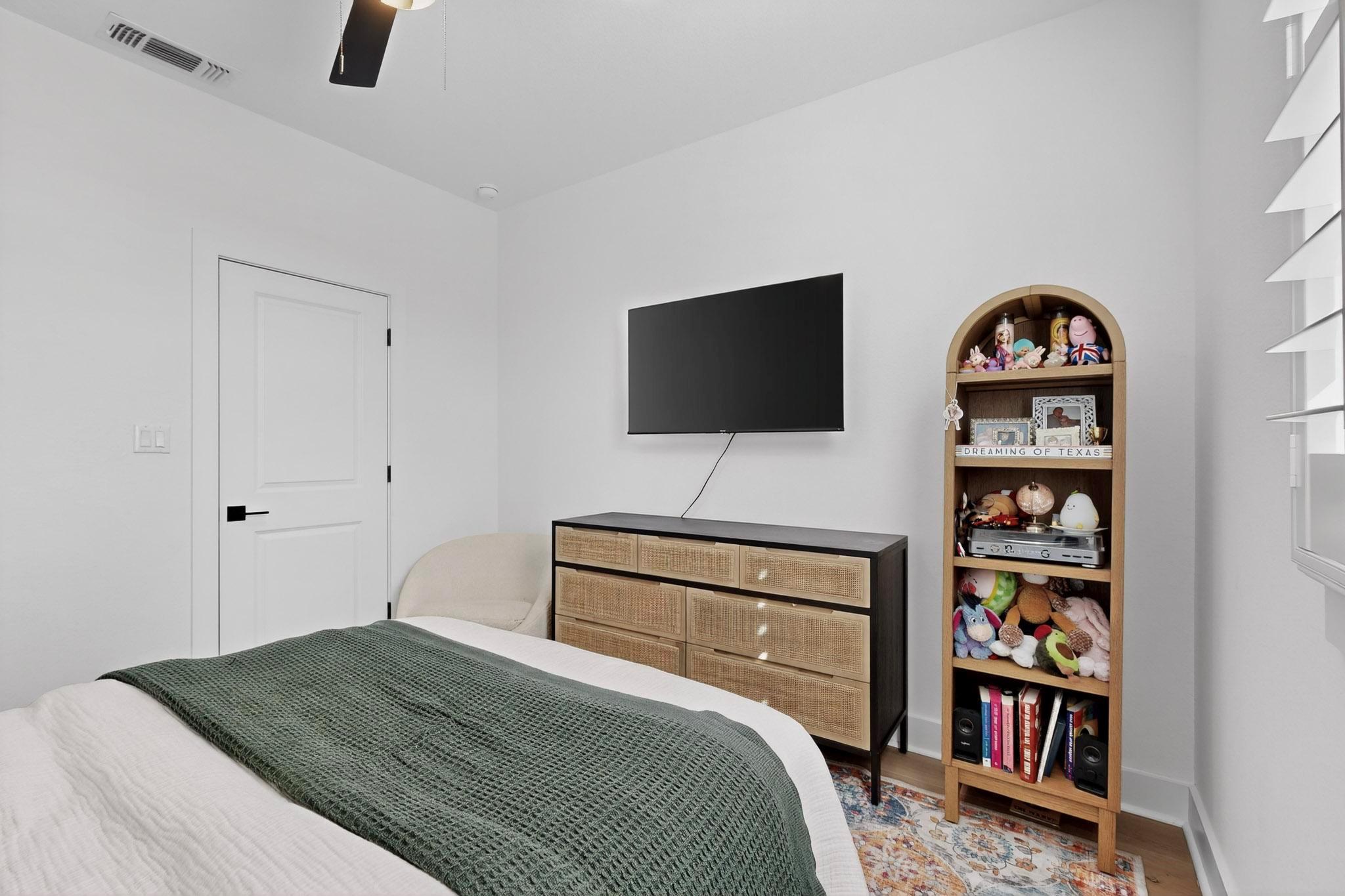 473 Bauer Loop, Liberty Hill, TX 78642