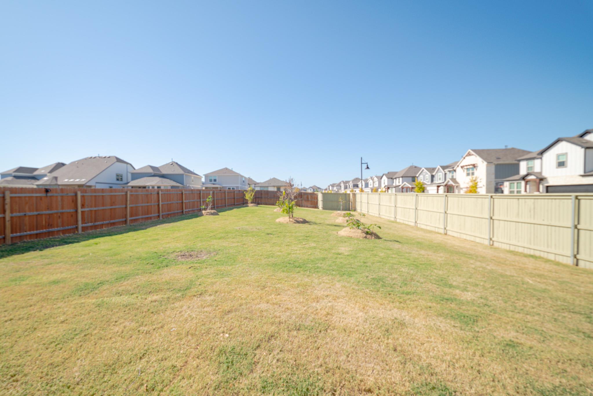 141 Bennington Dr, Liberty Hill, TX 78642