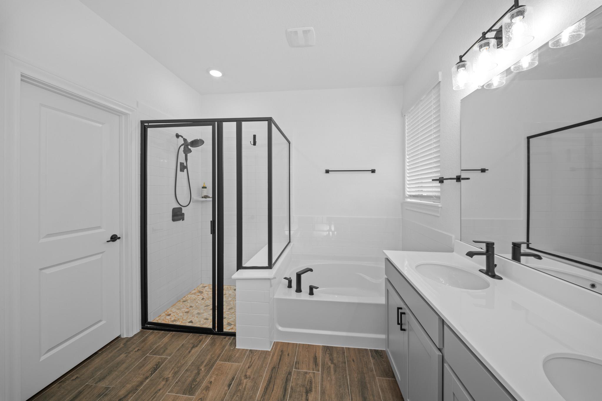 141 Bennington Dr, Liberty Hill, TX 78642