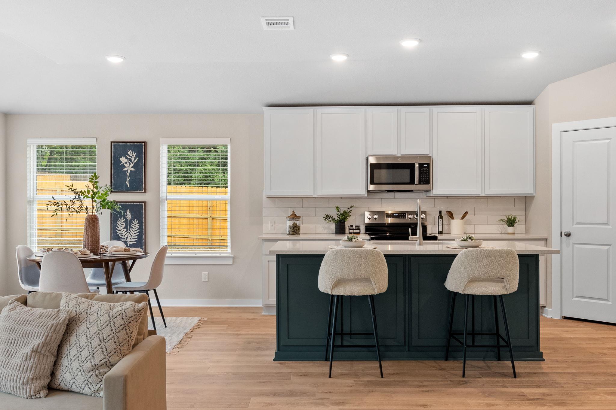 21109 Santa Paula Ave, Lago Vista, TX 78645