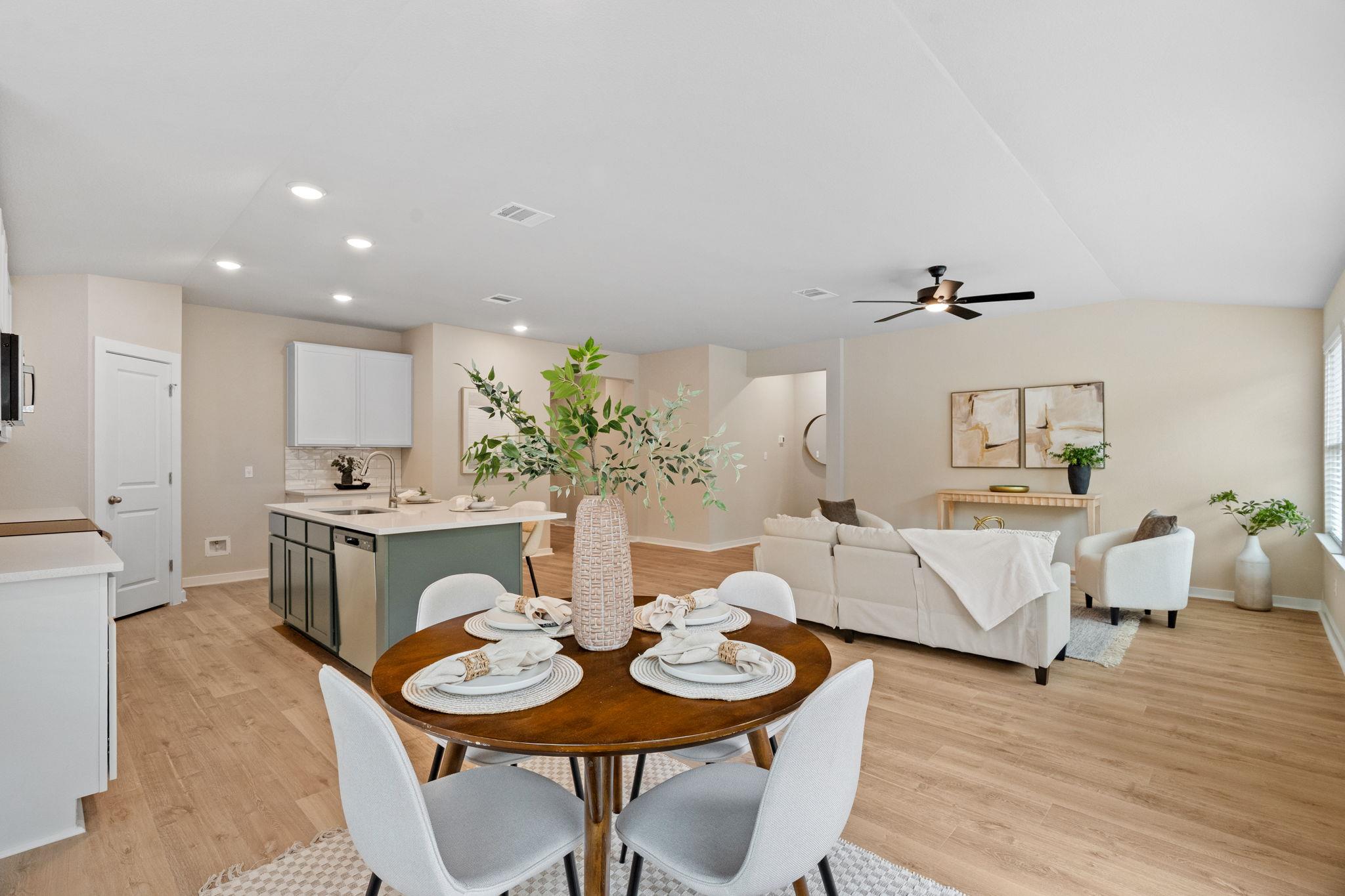 21109 Santa Paula Ave, Lago Vista, TX 78645