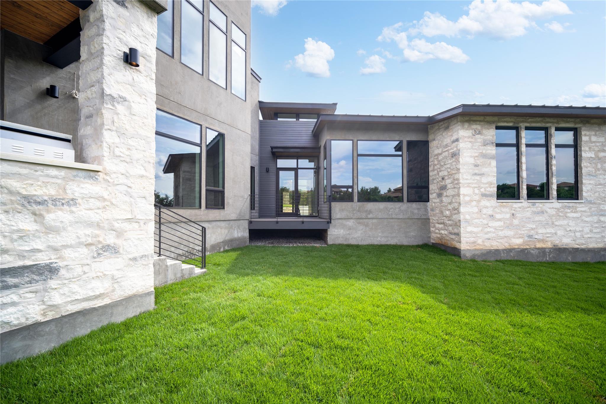 237 Canyon Turn Trl, Lakeway, TX 78734