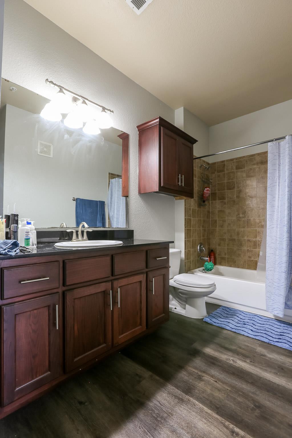 910 W 25th St # 308, Austin, TX 78705