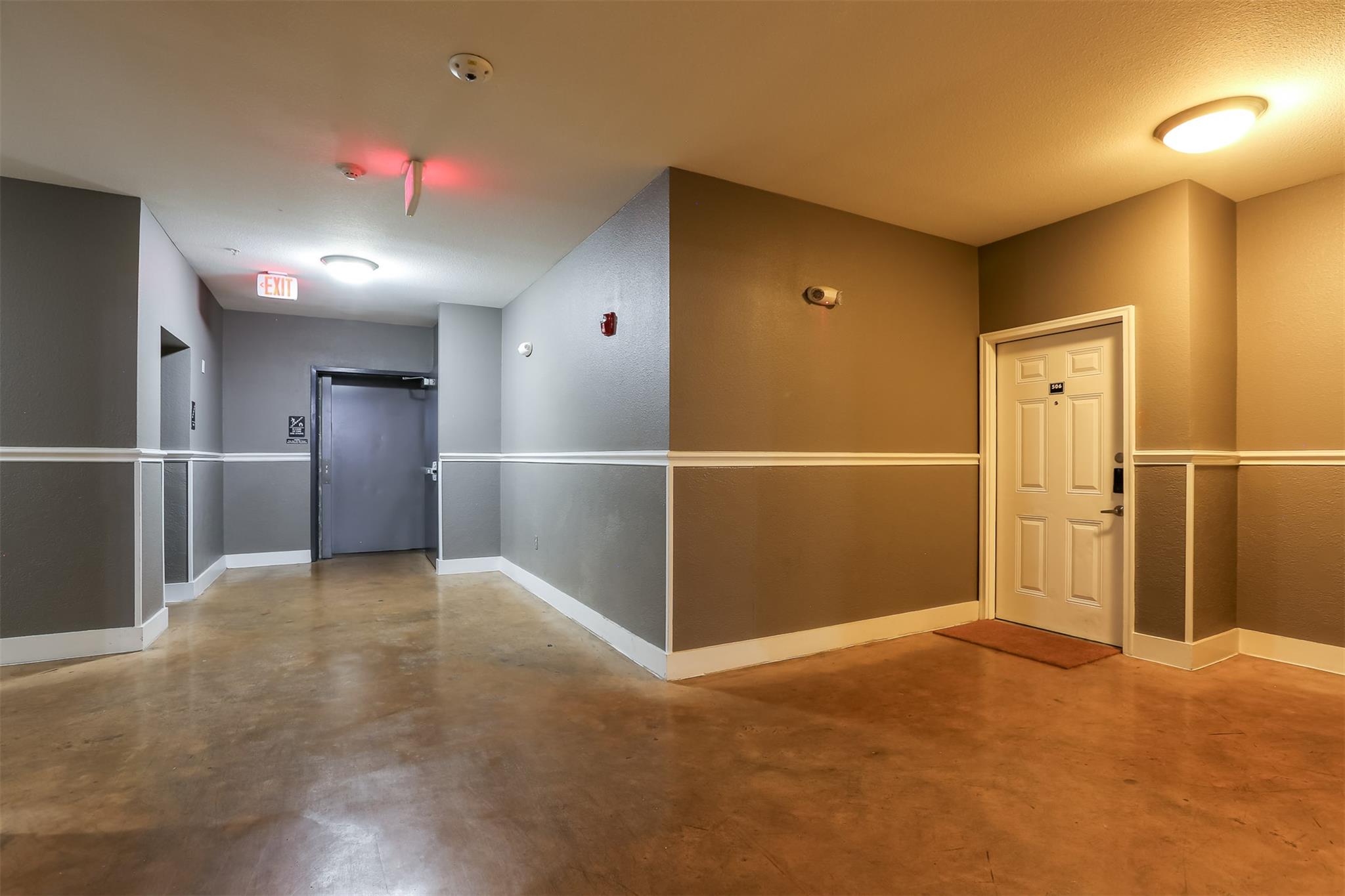 910 W 25th St # 308, Austin, TX 78705