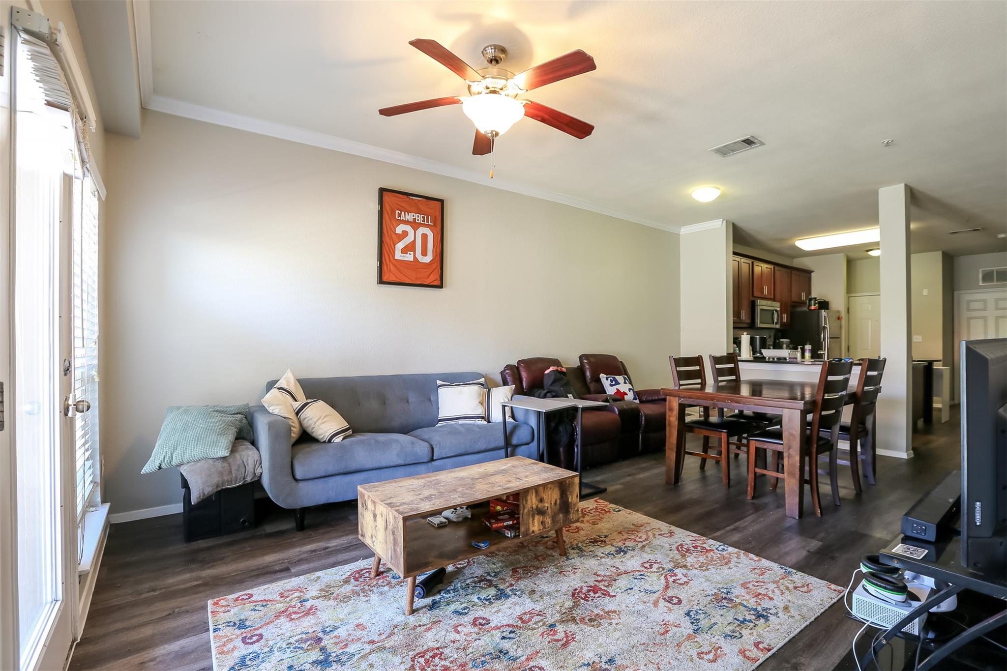 910 W 25th St # 308, Austin, TX 78705