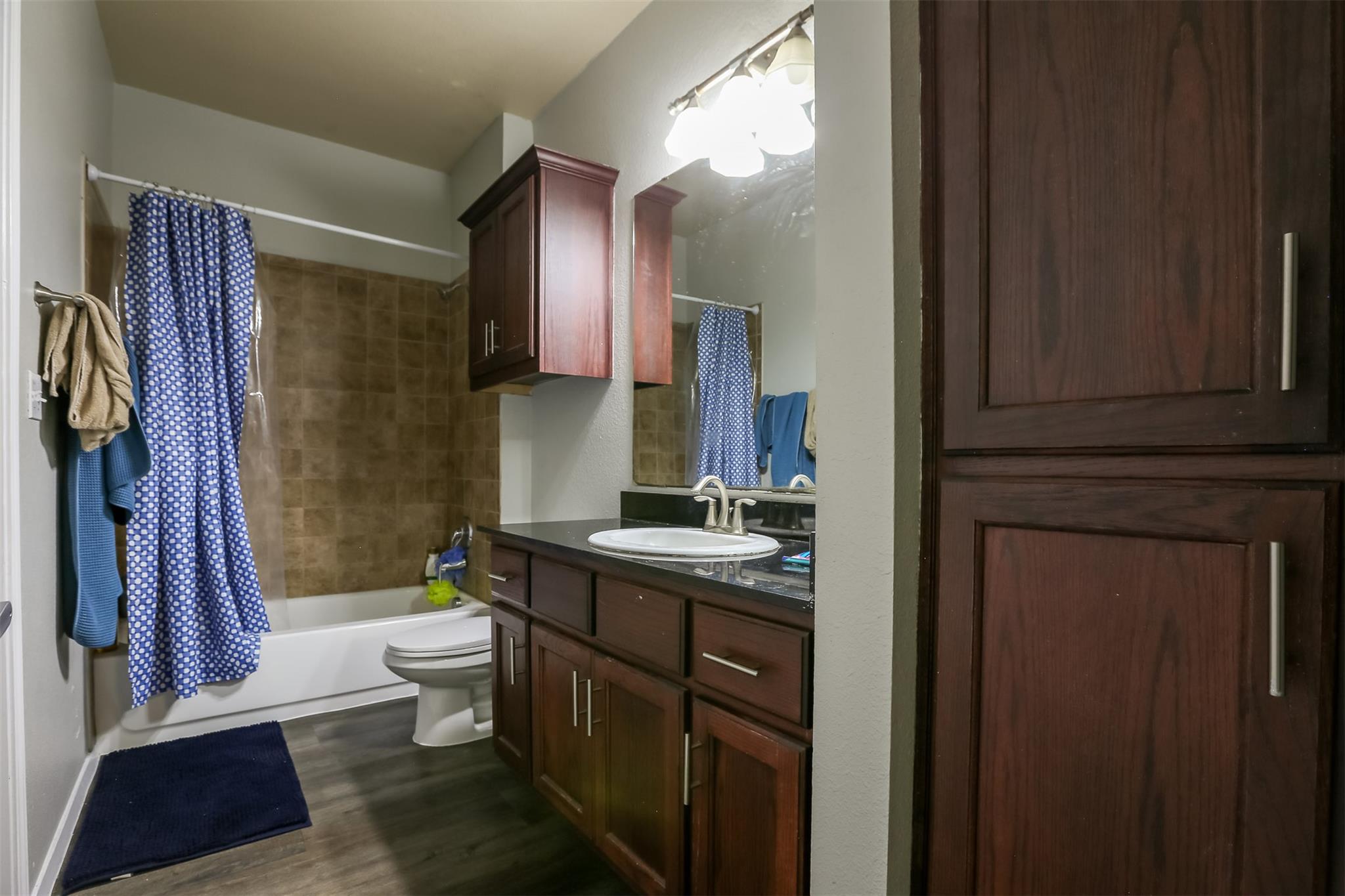 910 W 25th St # 308, Austin, TX 78705