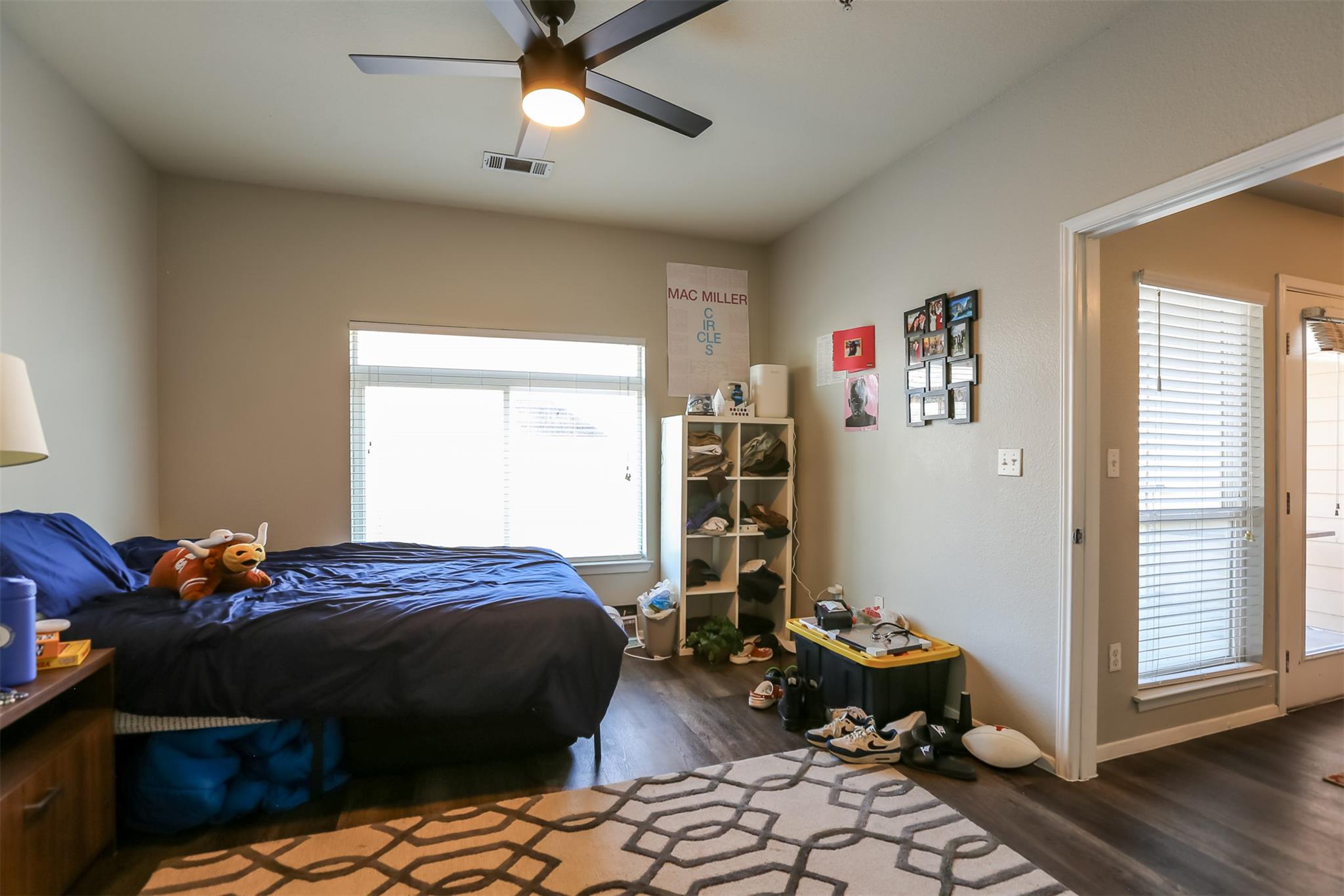 910 W 25th St # 308, Austin, TX 78705