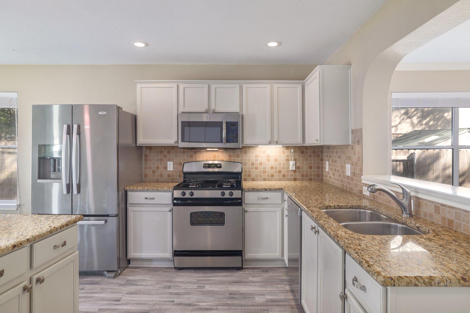 6121 Jumano Ln, Austin, TX 78749