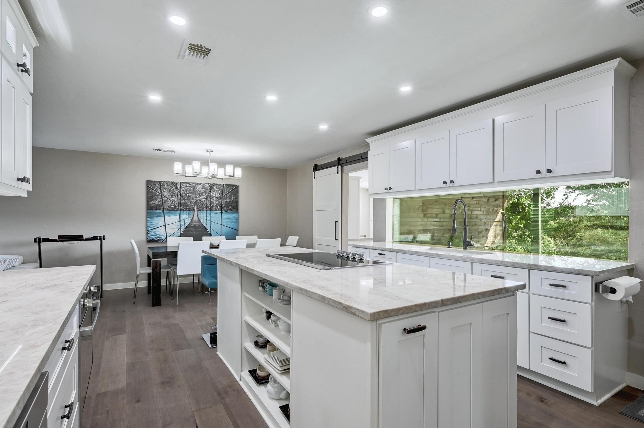 120 Buena Vista Vis, Blanco, TX 78606