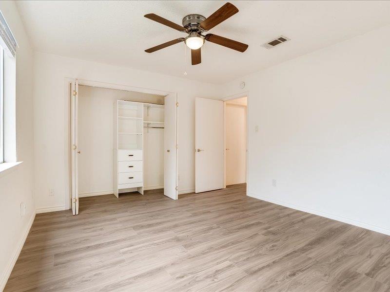 3908 Holt Dr, Austin, TX 78749