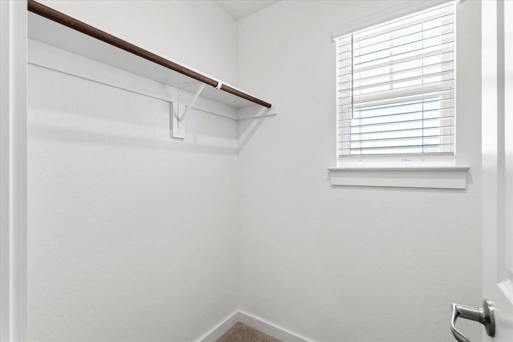 7324 Sparkling Light Dr, Del Valle, TX 78617