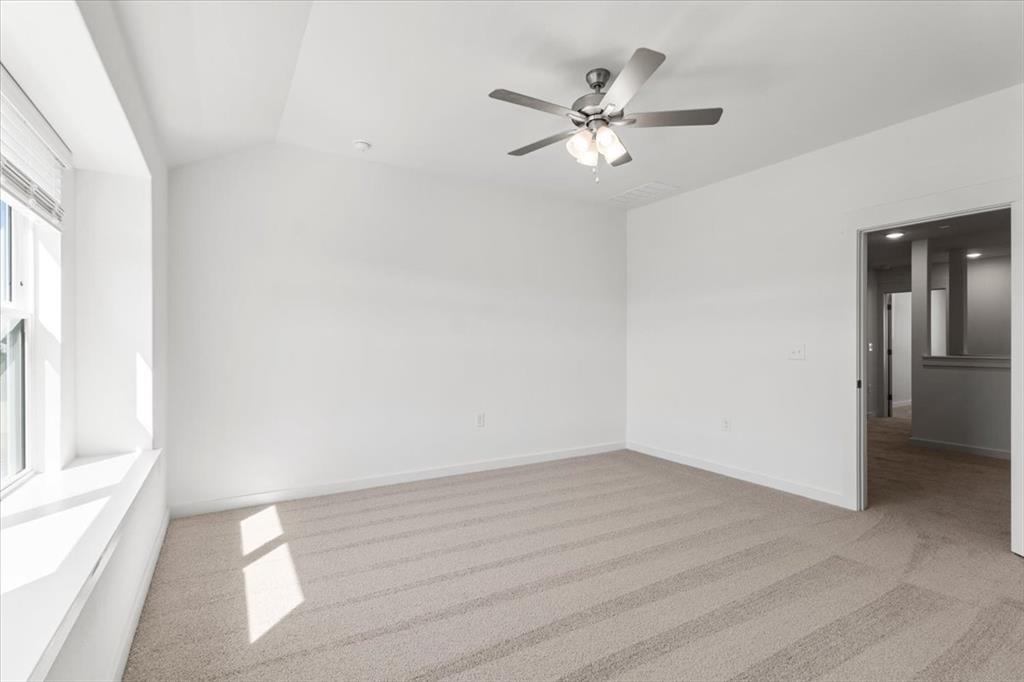 7324 Sparkling Light Dr, Del Valle, TX 78617