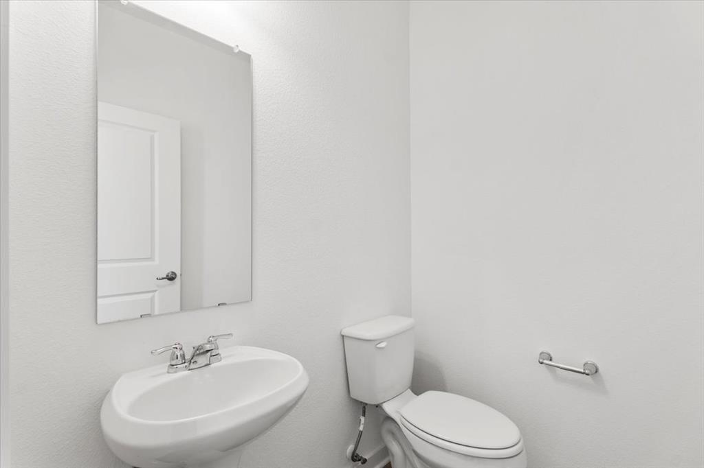 7324 Sparkling Light Dr, Del Valle, TX 78617