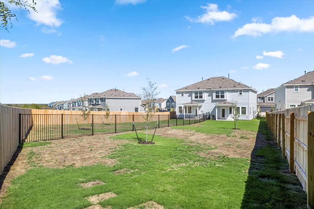 7324 Sparkling Light Dr, Del Valle, TX 78617