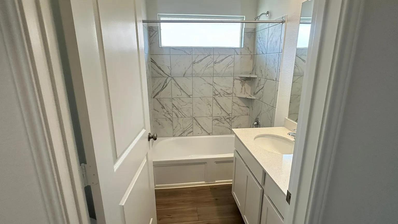 121 Tofalla, Kyle, TX 78640