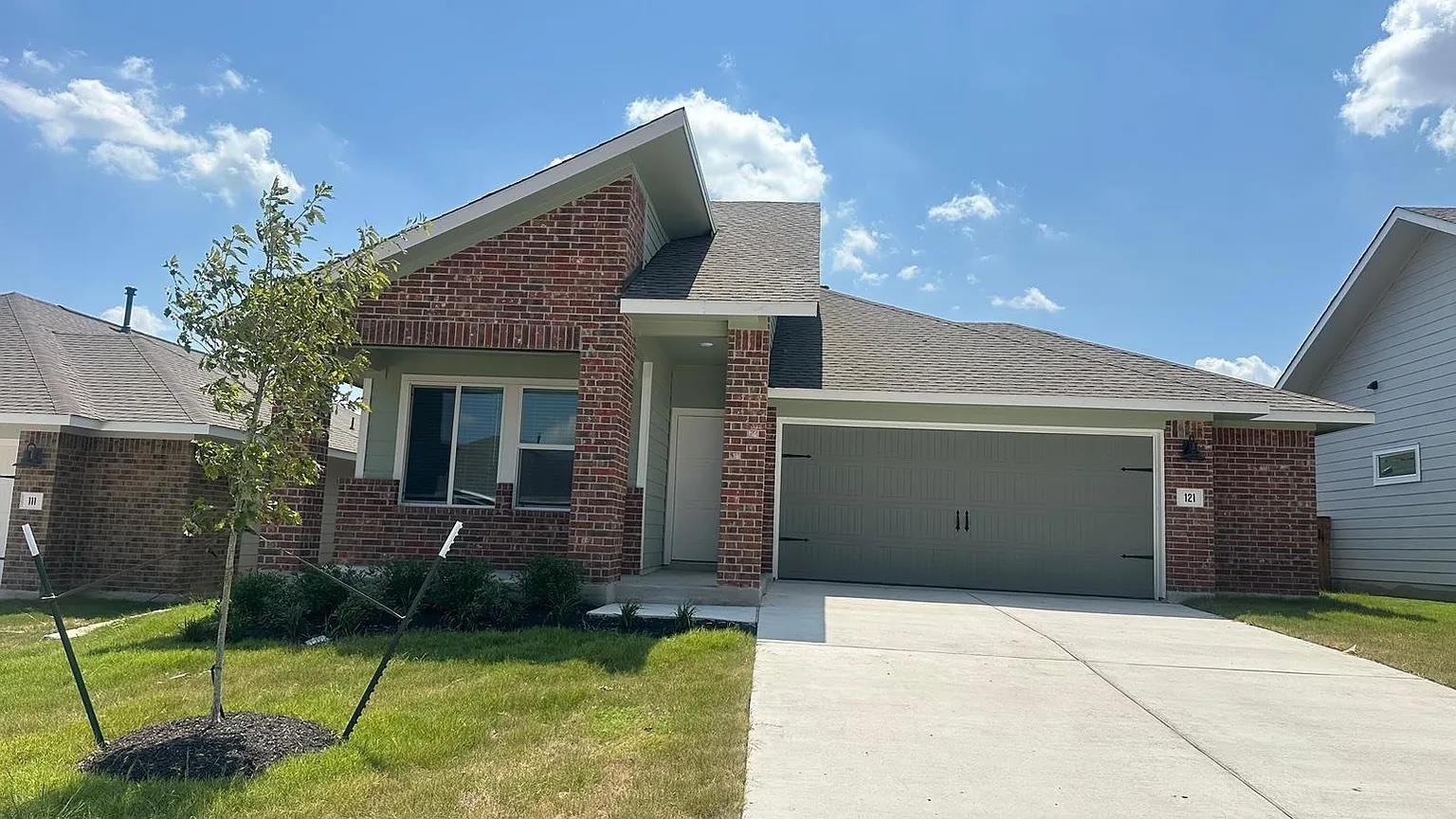 121 Tofalla, Kyle, TX 78640