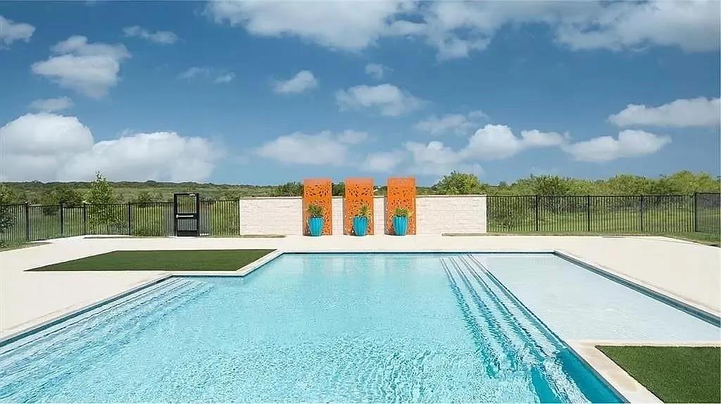 121 Tofalla, Kyle, TX 78640