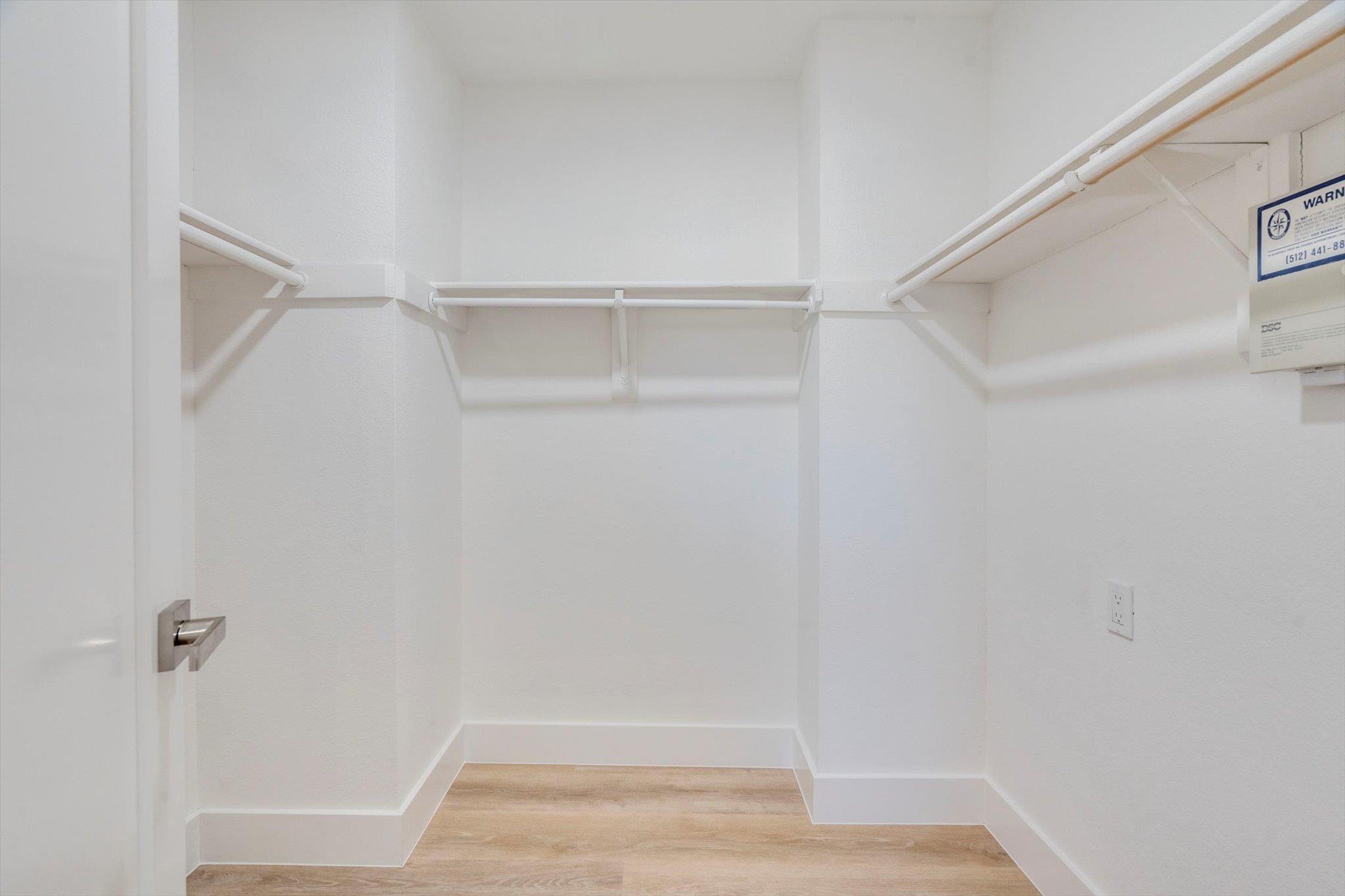 3308 Silk Oak Dr, Austin, TX 78748