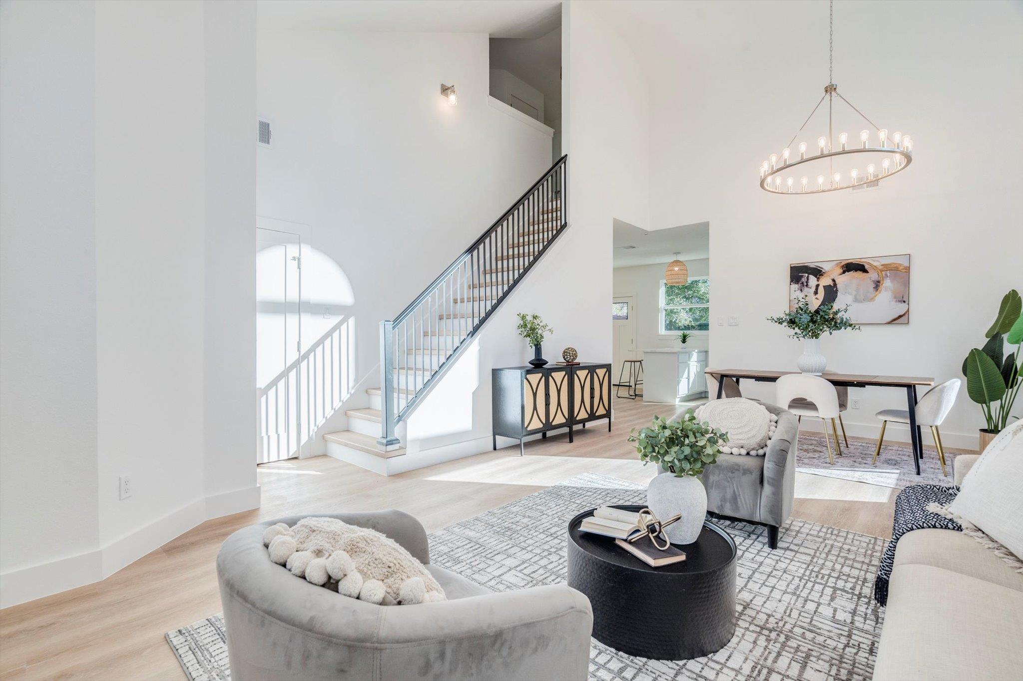 3308 Silk Oak Dr, Austin, TX 78748