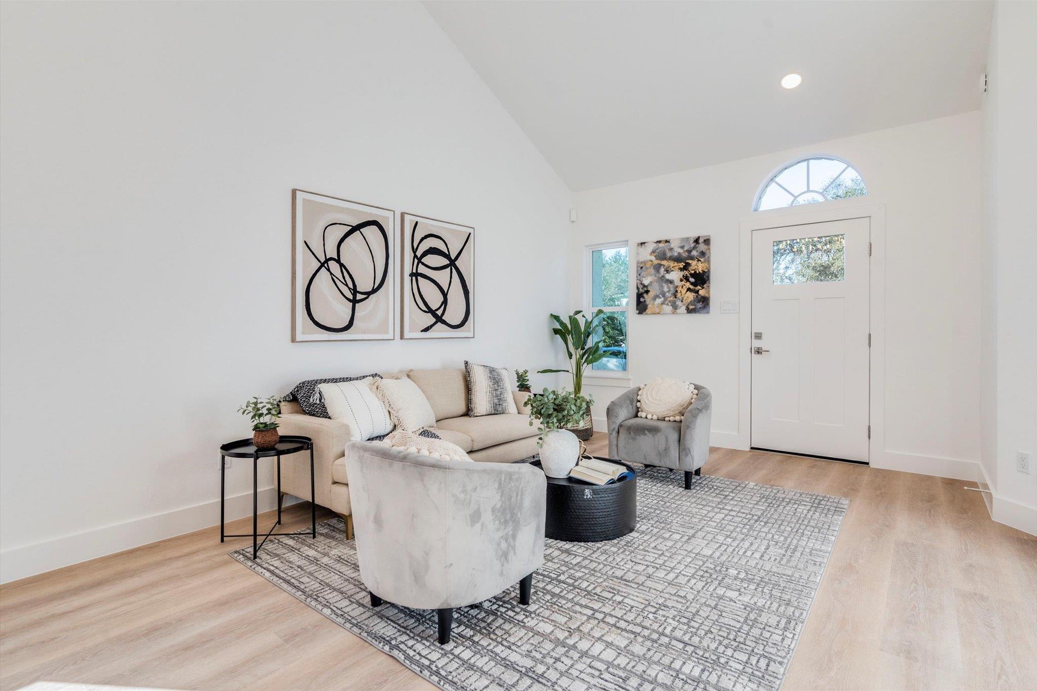 3308 Silk Oak Dr, Austin, TX 78748