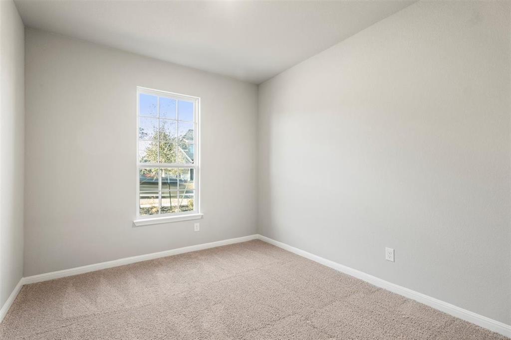 204 Green Knoll Ln, Georgetown, TX 78628