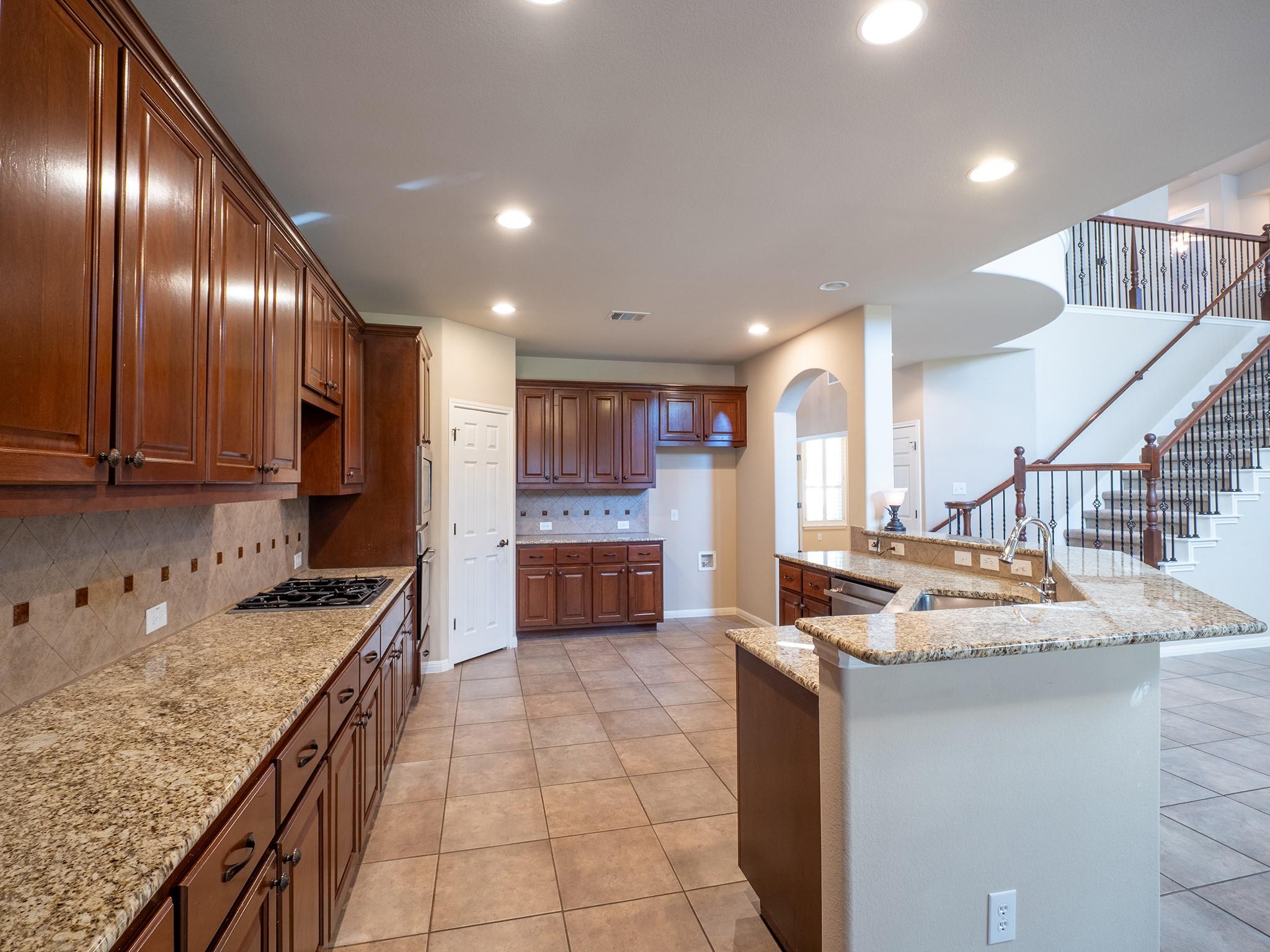 5501 Fort Benton Dr, Austin, TX 78735