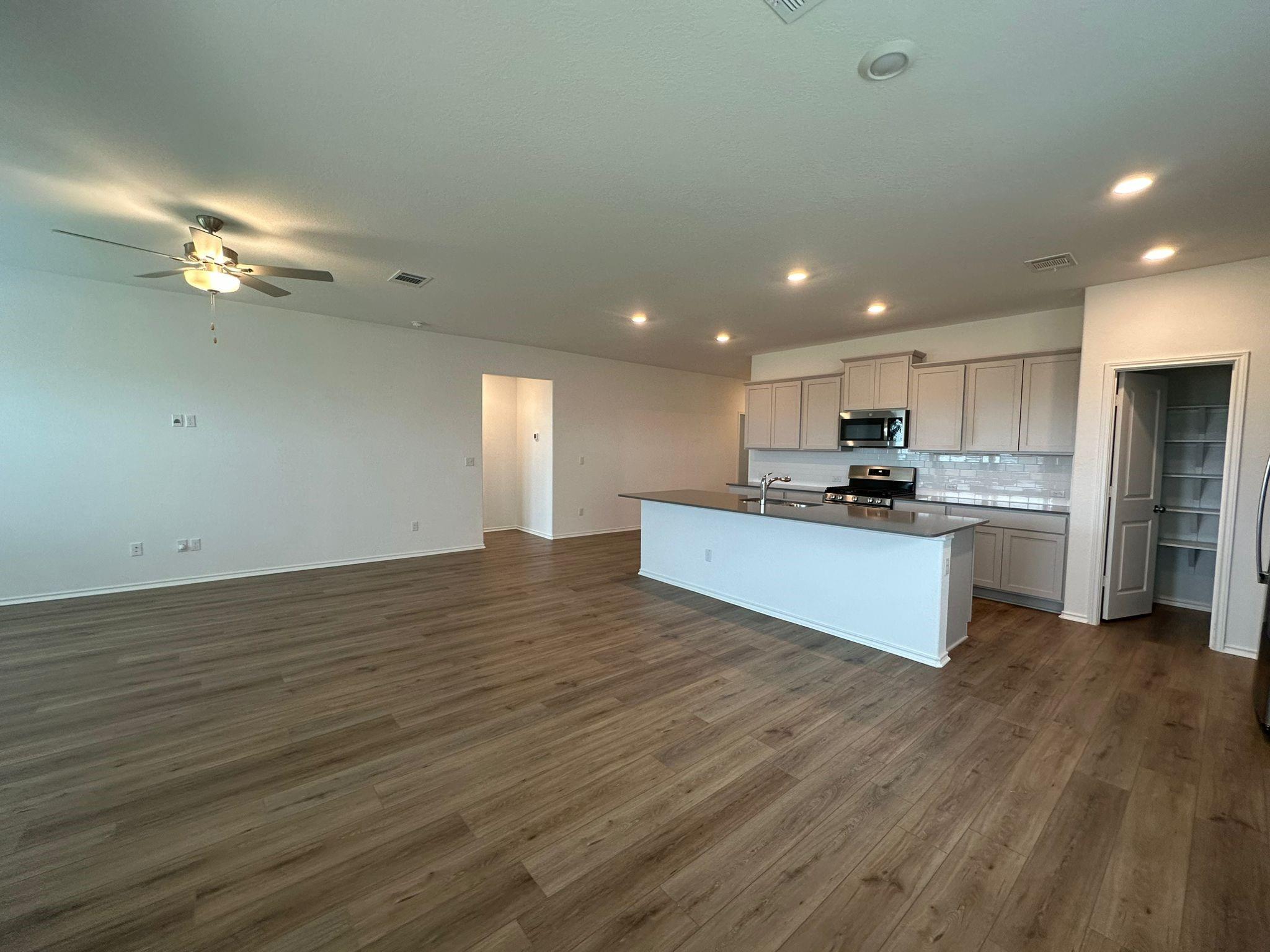 328 Golden Grove Pkwy, San Marcos, TX 78666