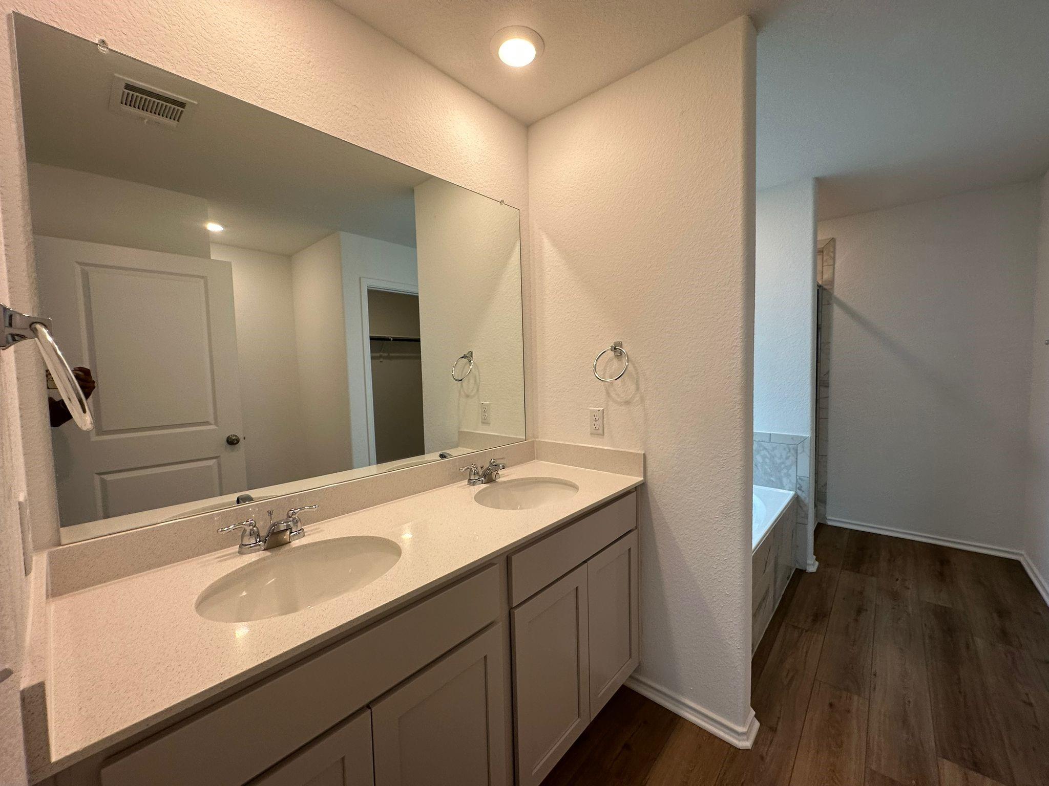 328 Golden Grove Pkwy, San Marcos, TX 78666