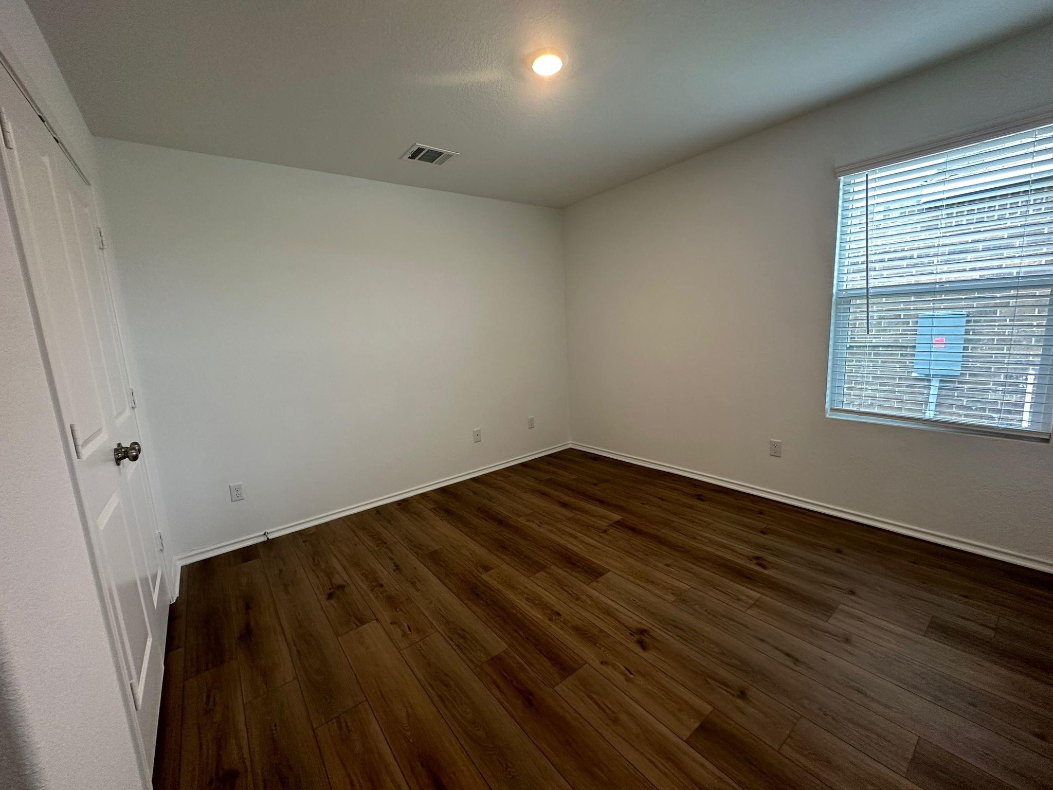 328 Golden Grove Pkwy, San Marcos, TX 78666