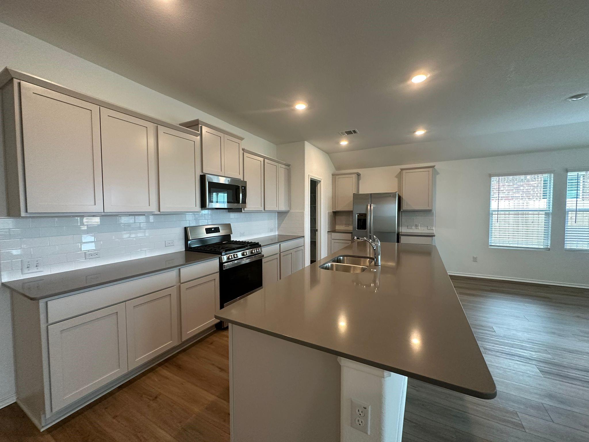 328 Golden Grove Pkwy, San Marcos, TX 78666