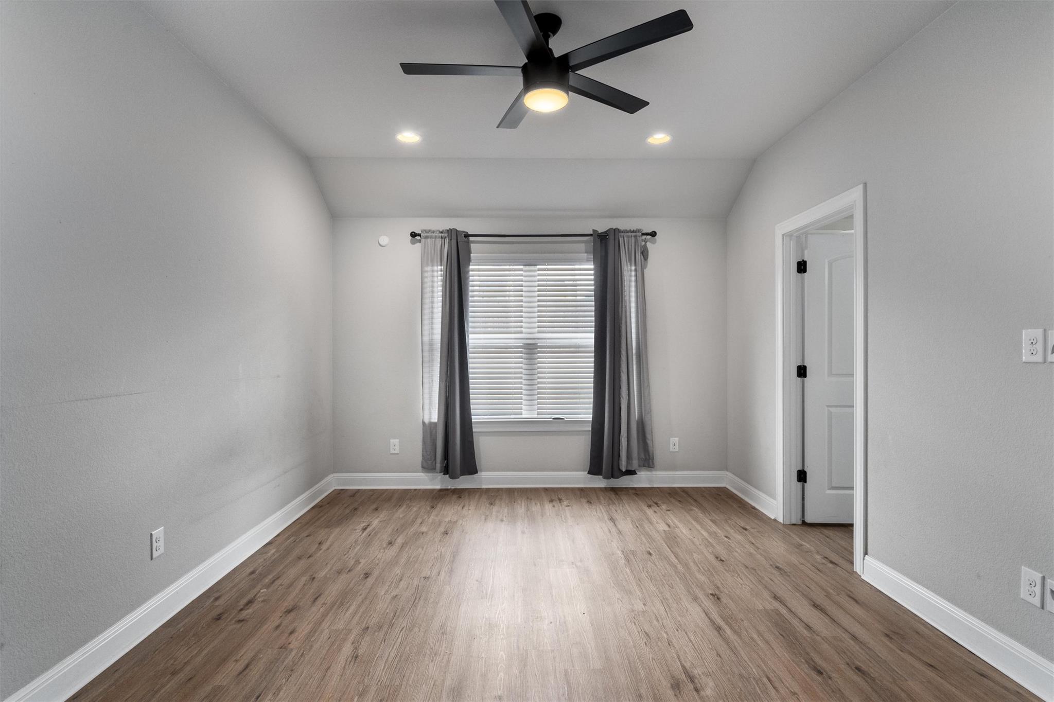 457 Red Matador Ln, Leander, TX 78641