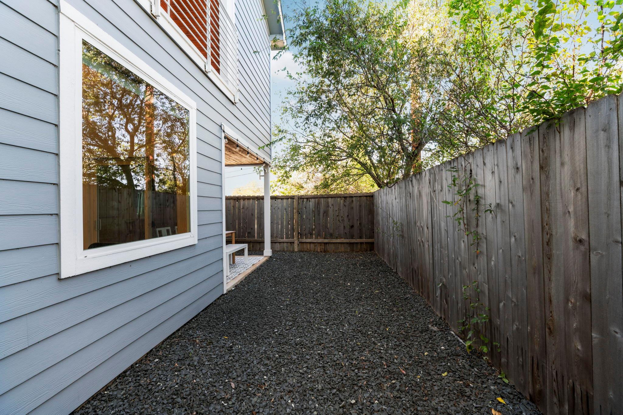 1148 Webberville Rd # 6, Austin, TX 78721