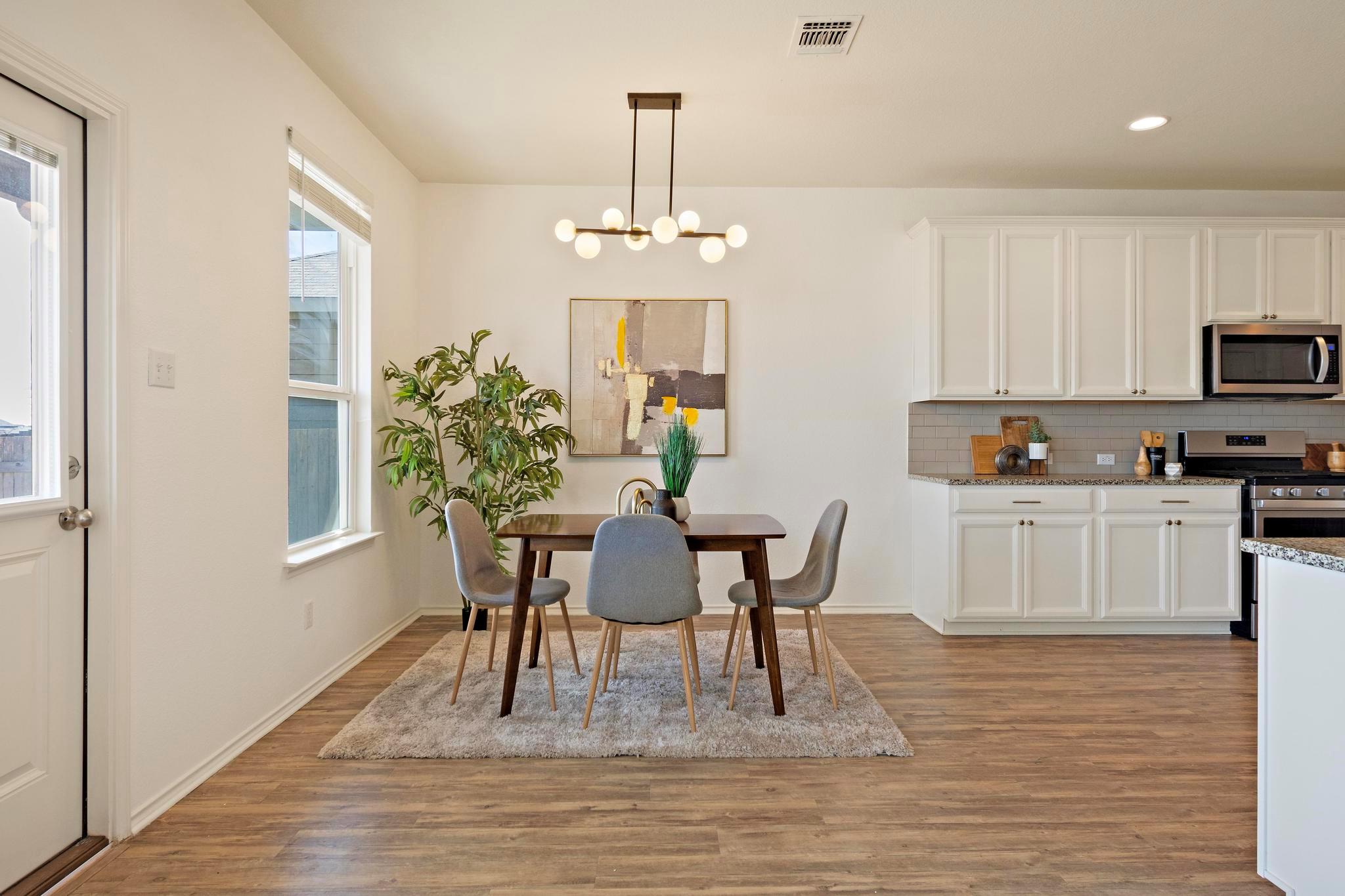 217 Boxwood Dr, Buda, TX 78610