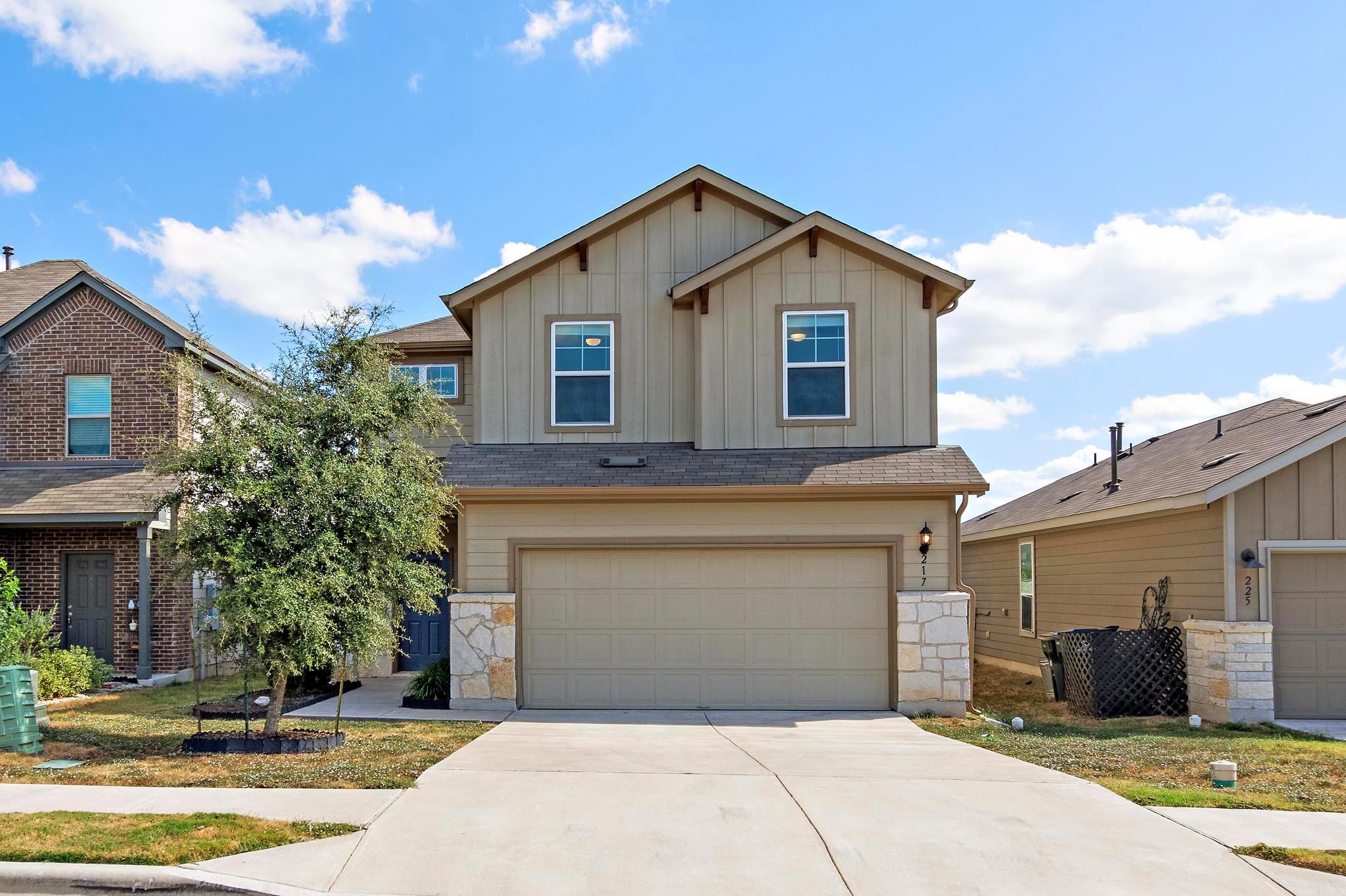 217 Boxwood Dr, Buda, TX 78610