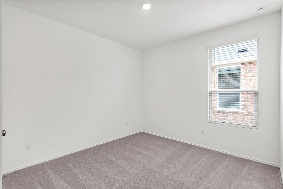 128 Rodney Boat Rd, Kyle, TX 78640