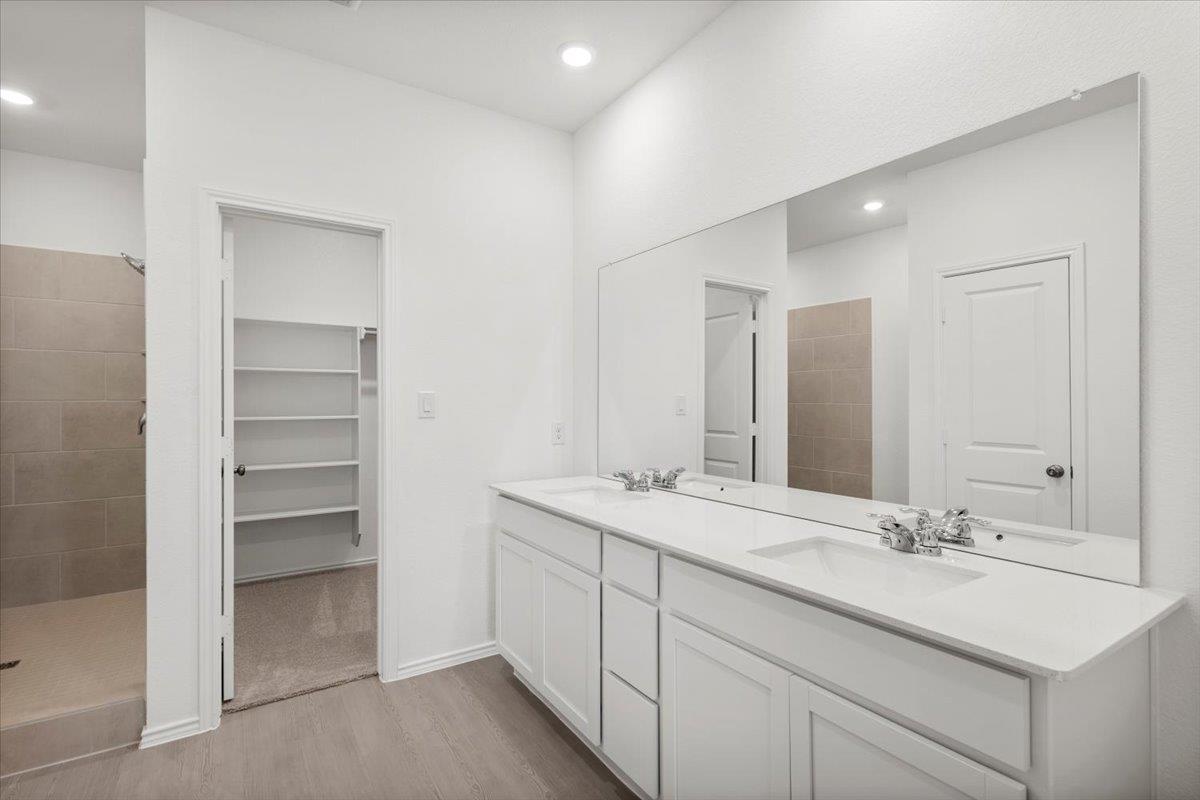 128 Rodney Boat Rd, Kyle, TX 78640