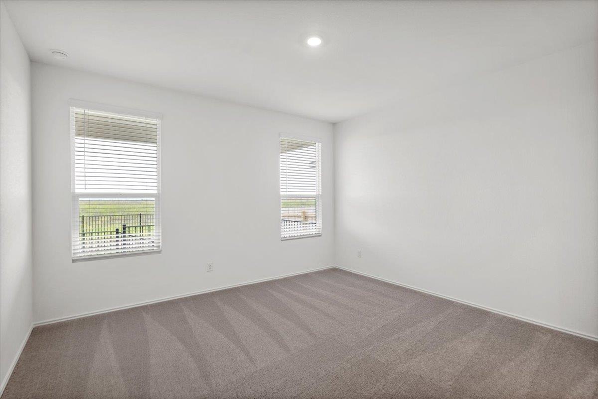 128 Rodney Boat Rd, Kyle, TX 78640