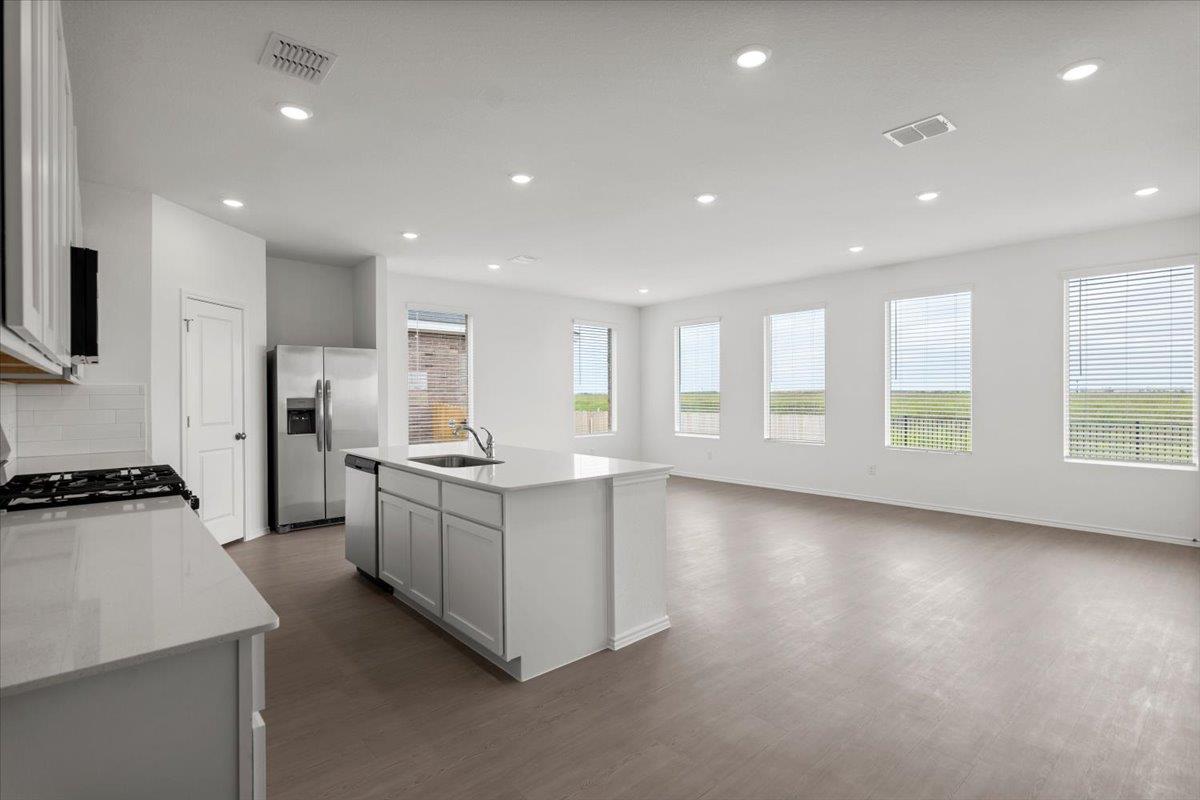 128 Rodney Boat Rd, Kyle, TX 78640