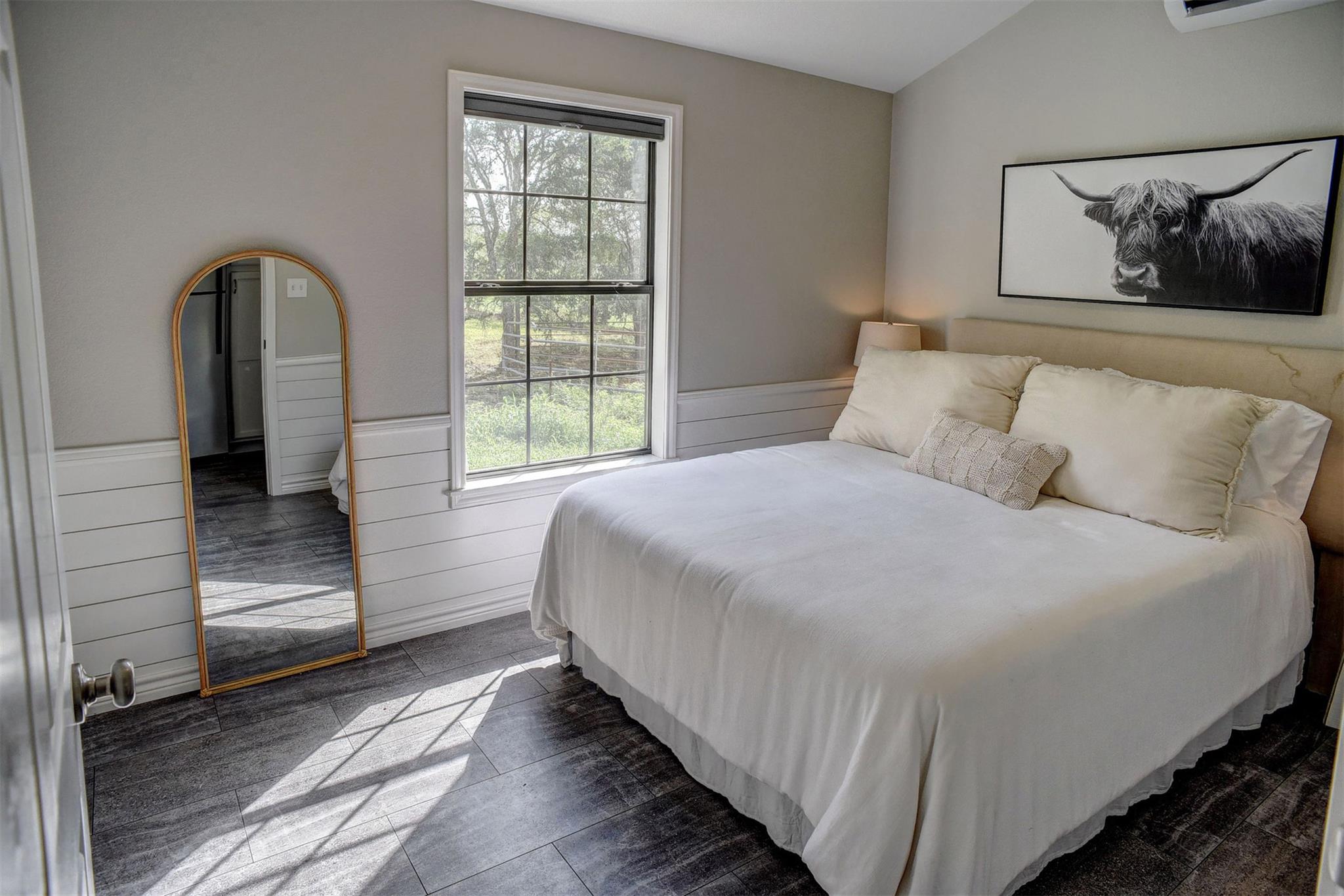 141 Grassyville Rd, Paige, TX 78659