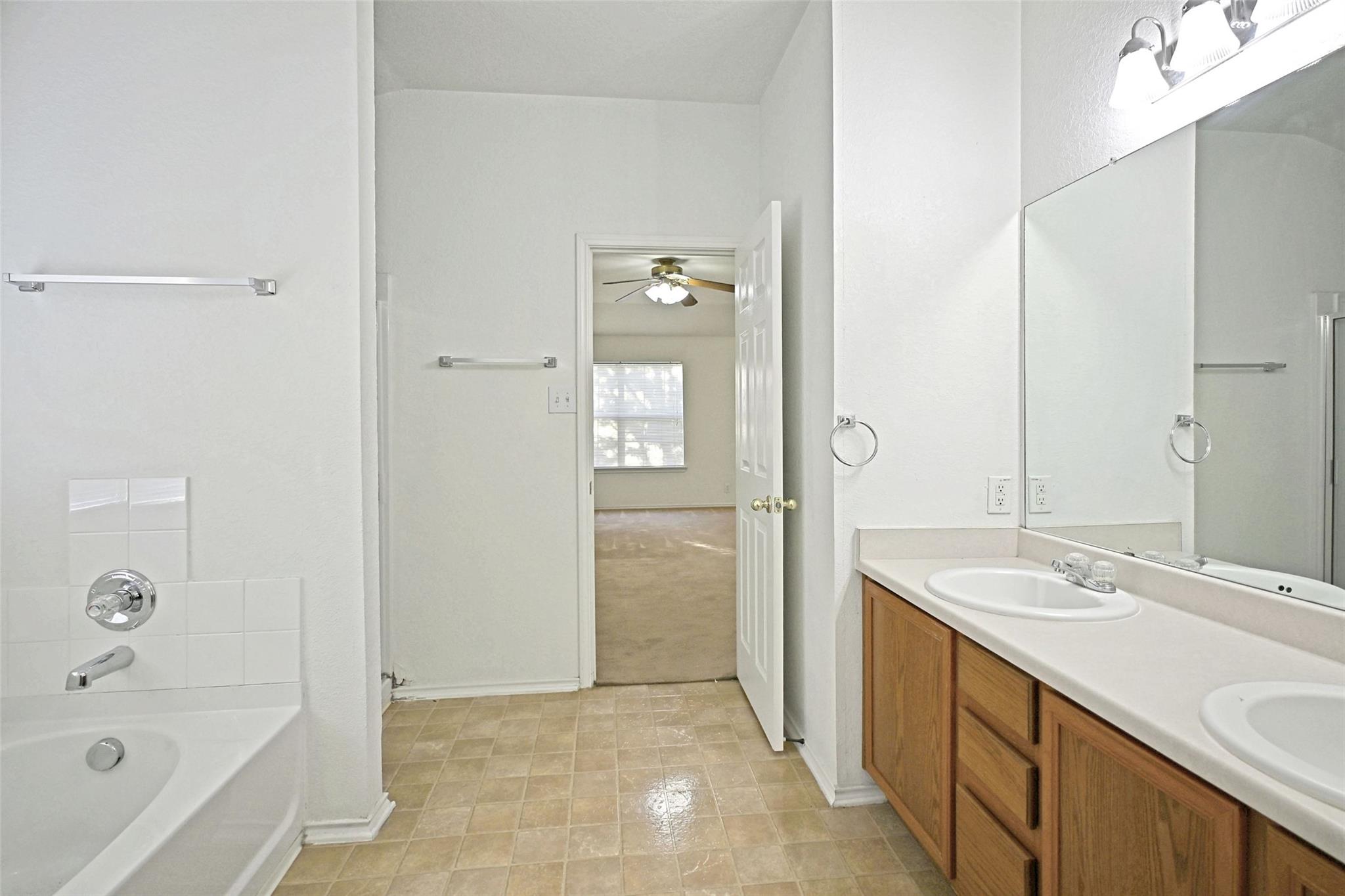 3050 Button Ball, New Braunfels, TX 78130