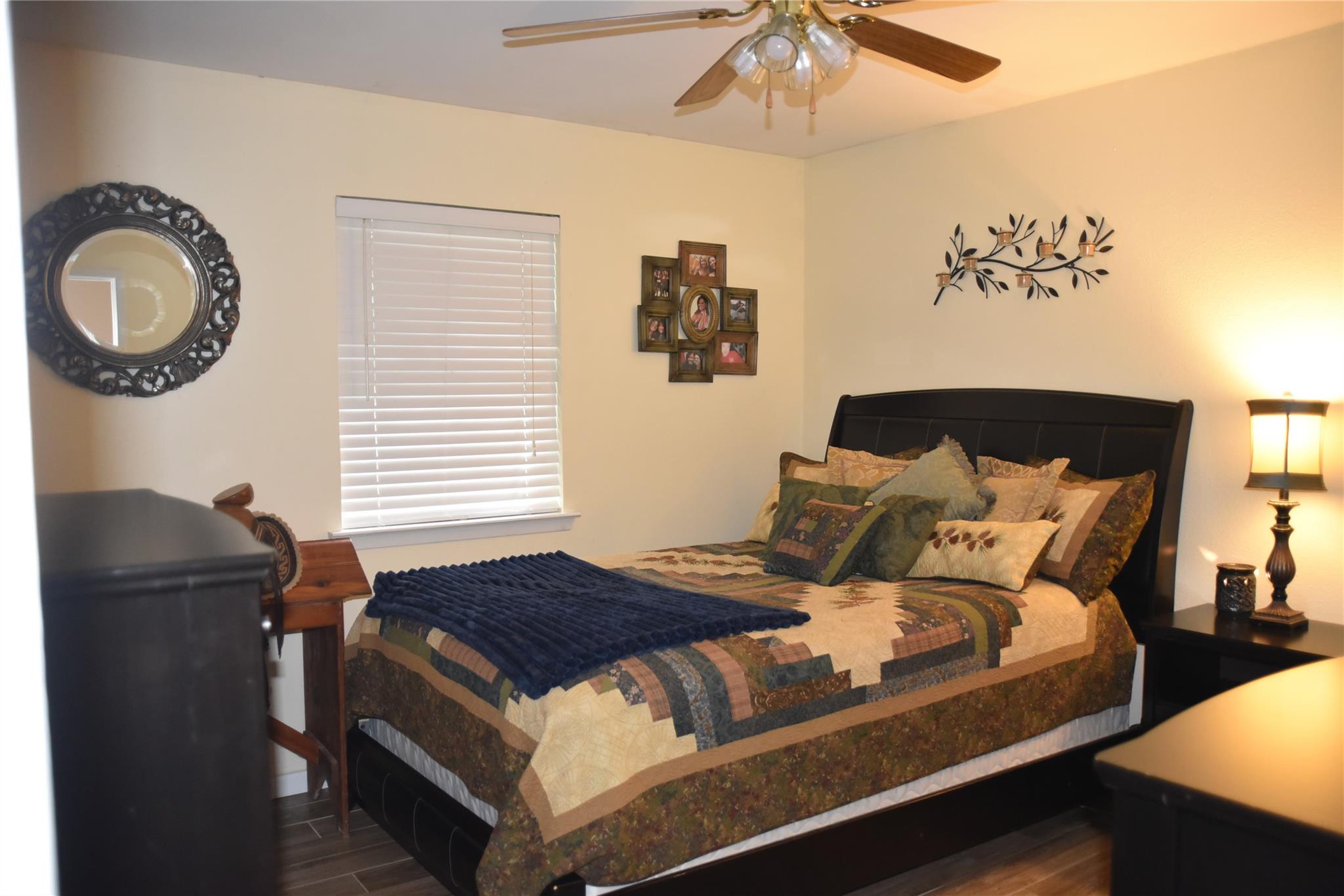 306 Deerwood Dr, San Marcos, TX 78666